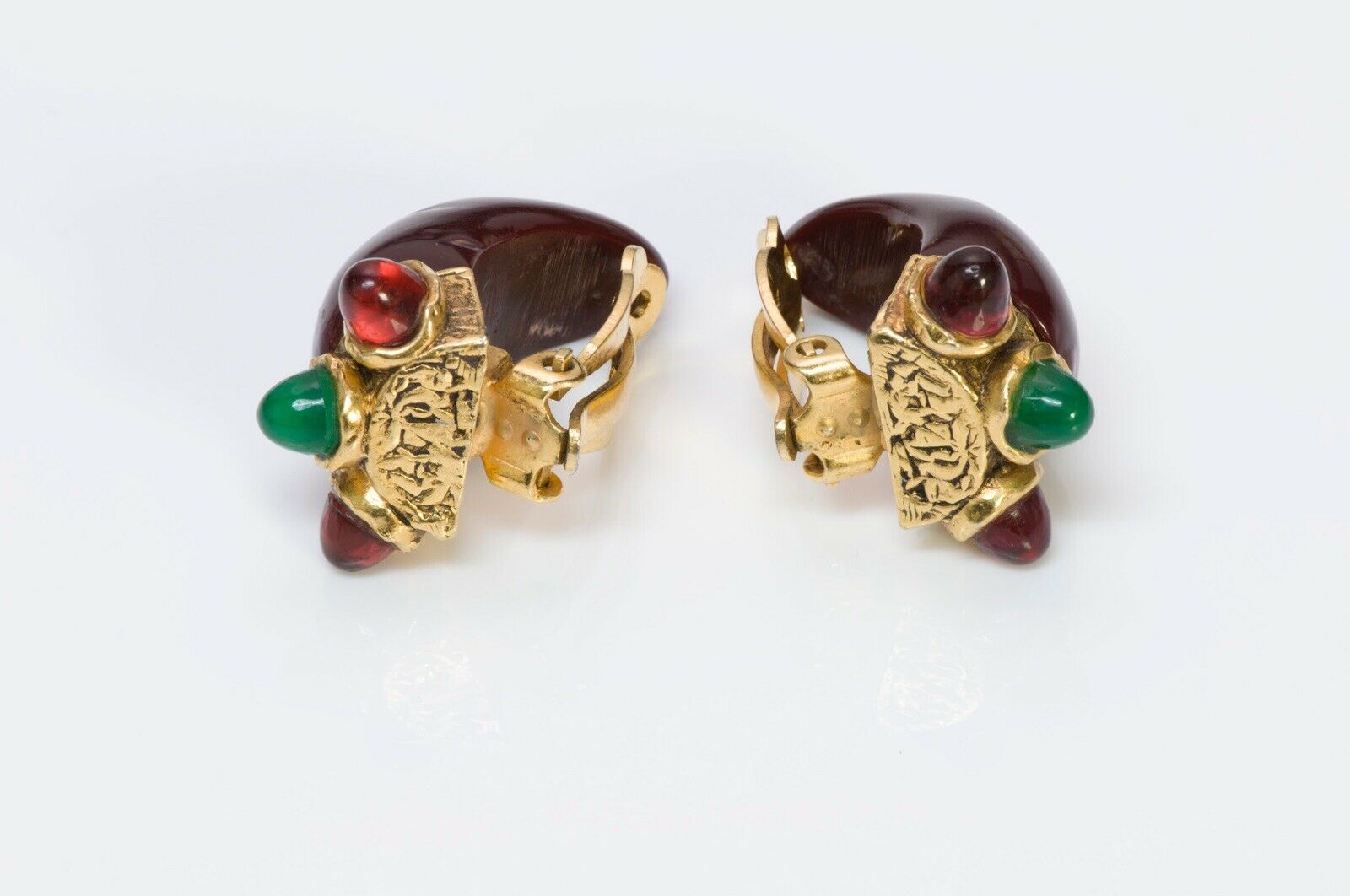 CHANEL 1960’s Maison Gripoix Red Green Glass Hoop Earrings