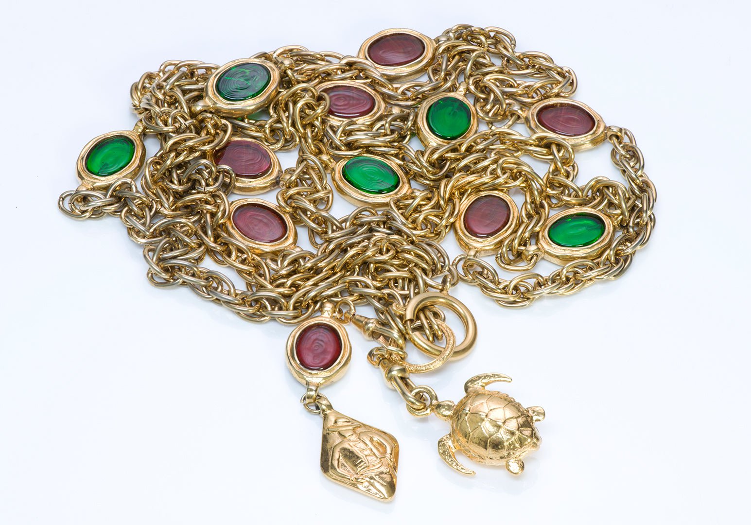 CHANEL 1970’s Gripoix Green Red Glass Turtle Charm Chain Necklace