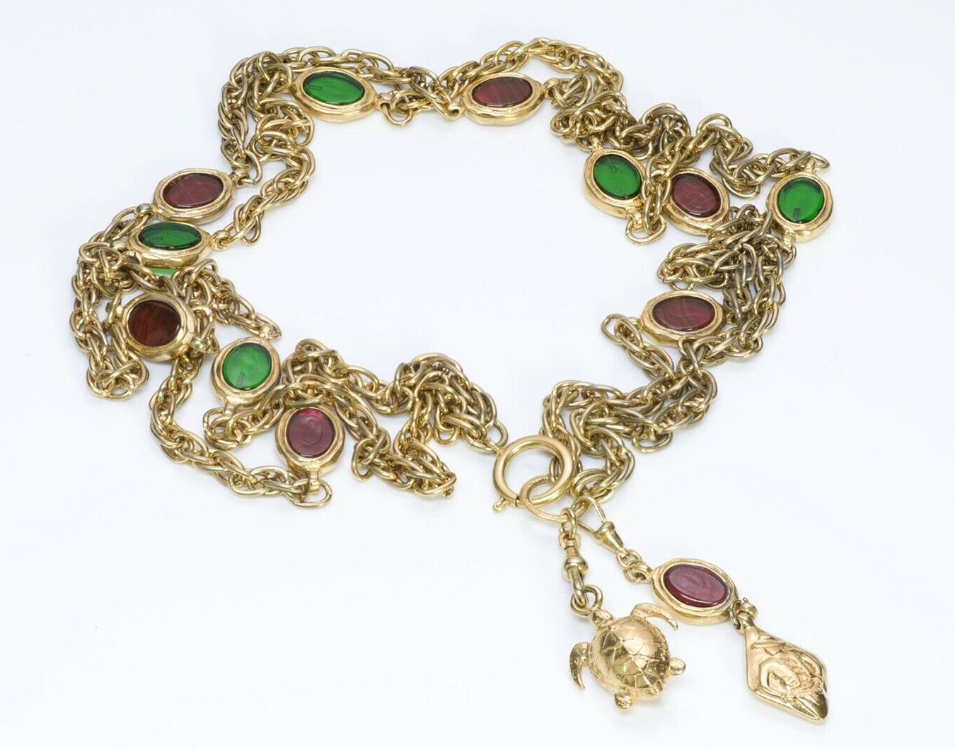 CHANEL 1970’s Gripoix Green Red Glass Turtle Charm Chain Necklace