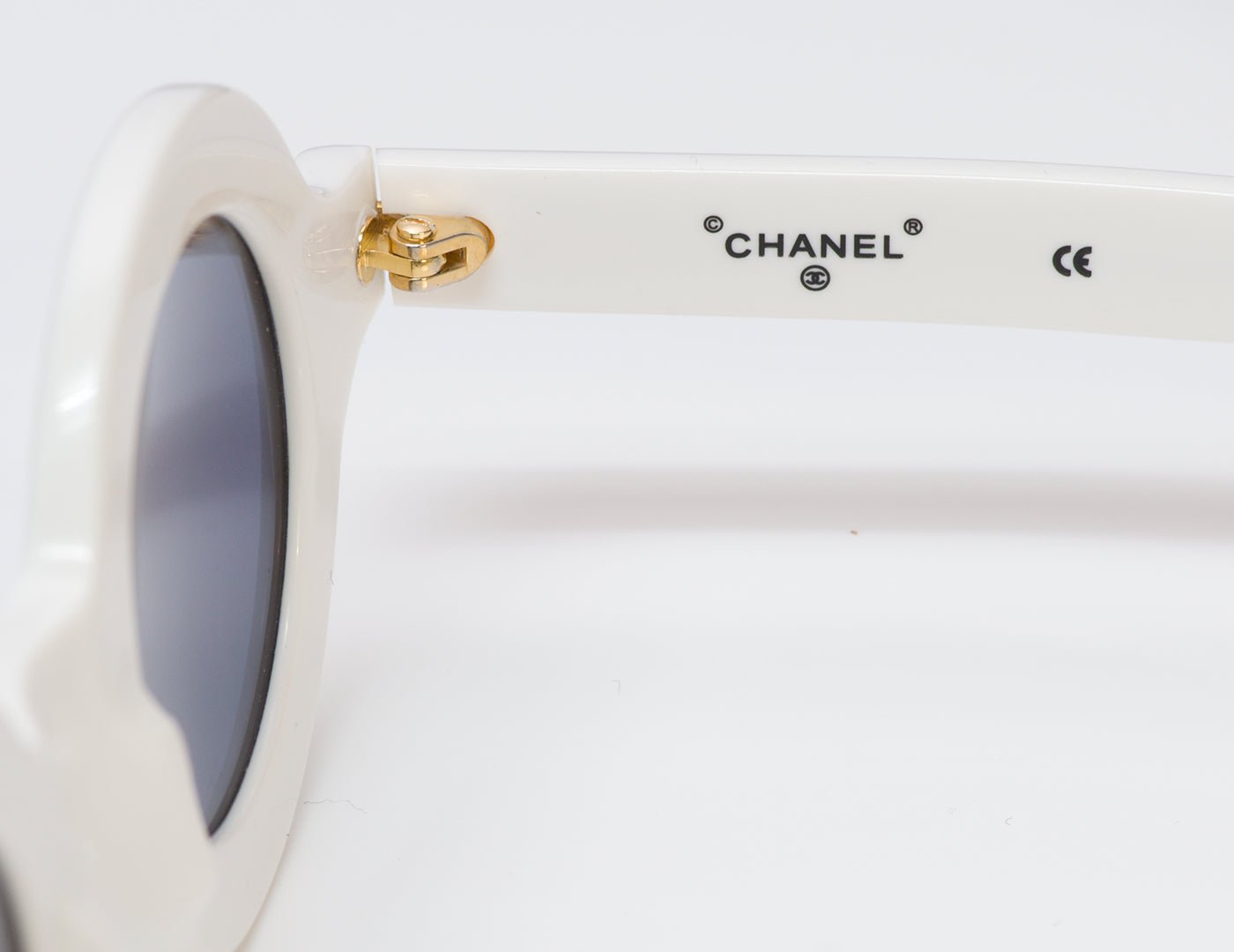 Chanel CC 1993 White Round 01945 Sunglasses