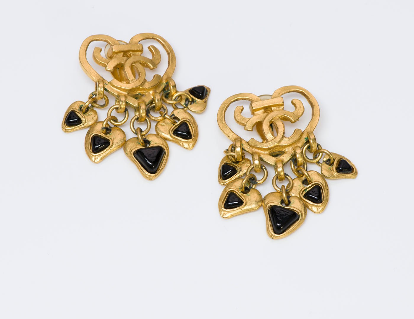 Chanel CC Heart Gripoix Earrings