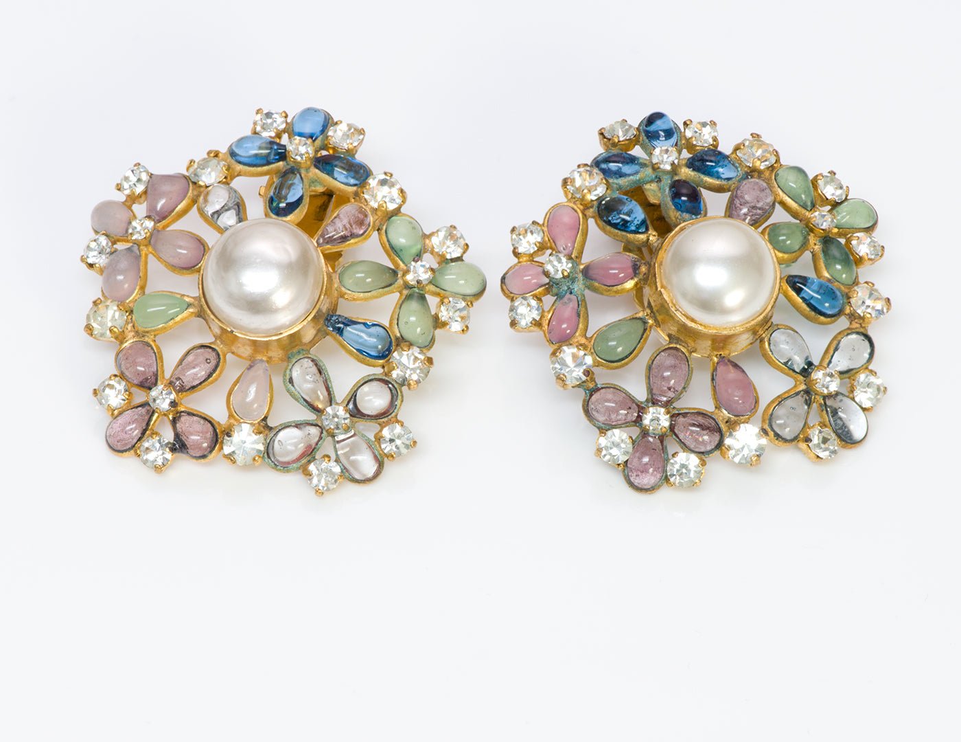 Chanel Gripoix 1970's Pearl Flower Earrings
