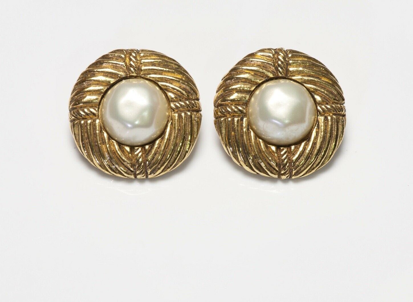 CHANEL Paris 1970’s Baroque Pearl Textured Round Earrings