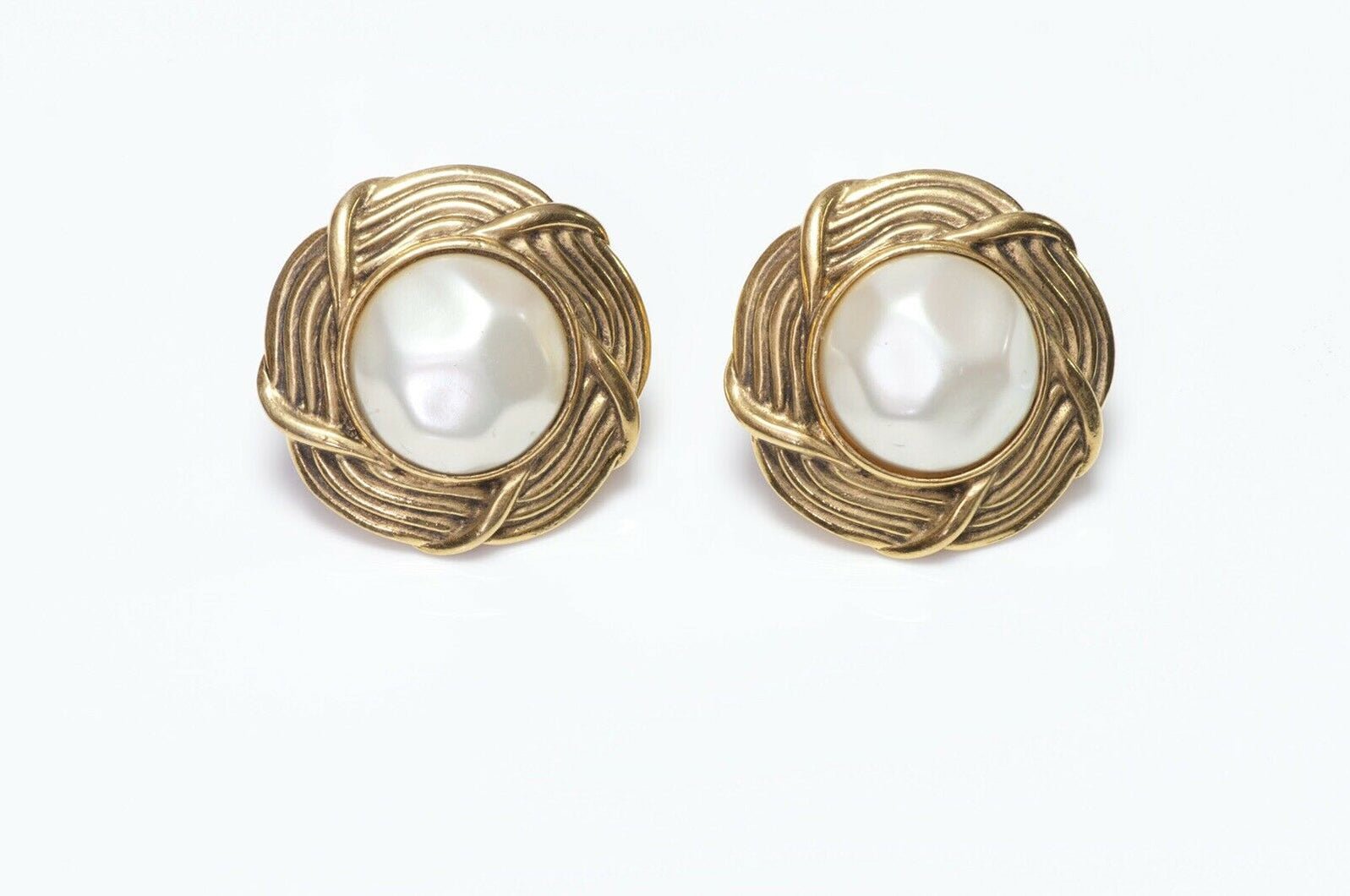 CHANEL Paris 1980’s Woven Pearl Earrings