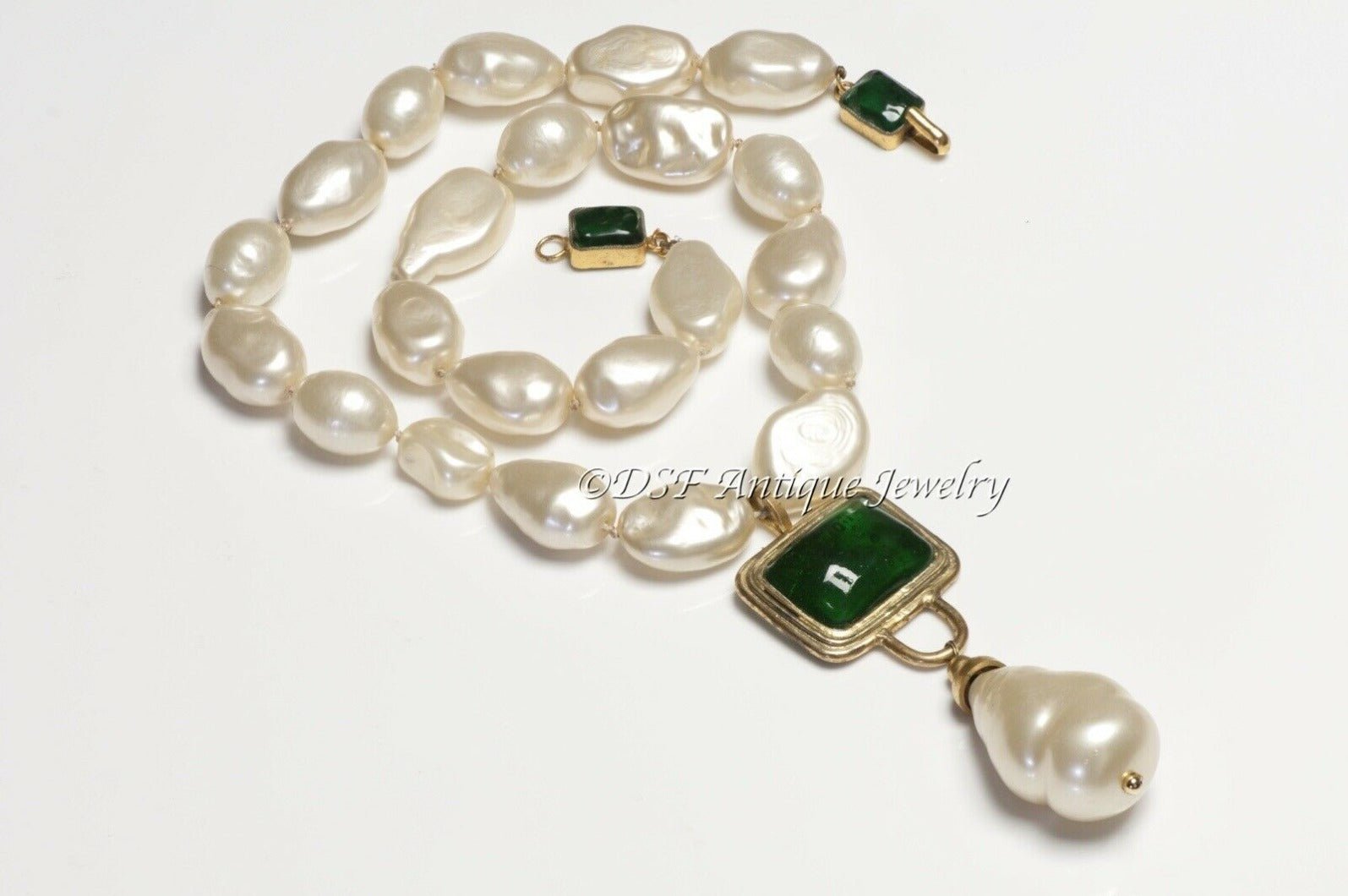 CHANEL Paris 1983 Couture Maison Gripoix Pearl Green Poured Glass Necklace - DSF Antique Jewelry