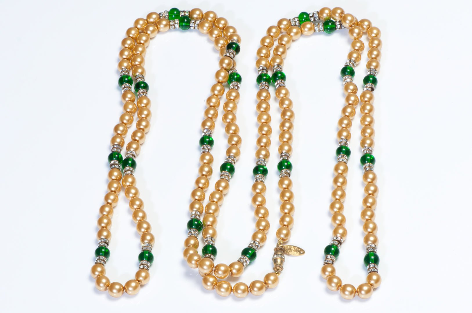 Chanel Paris 1983 Maison Gripoix Green Glass Beads Gold Pearl Sautoir Necklace