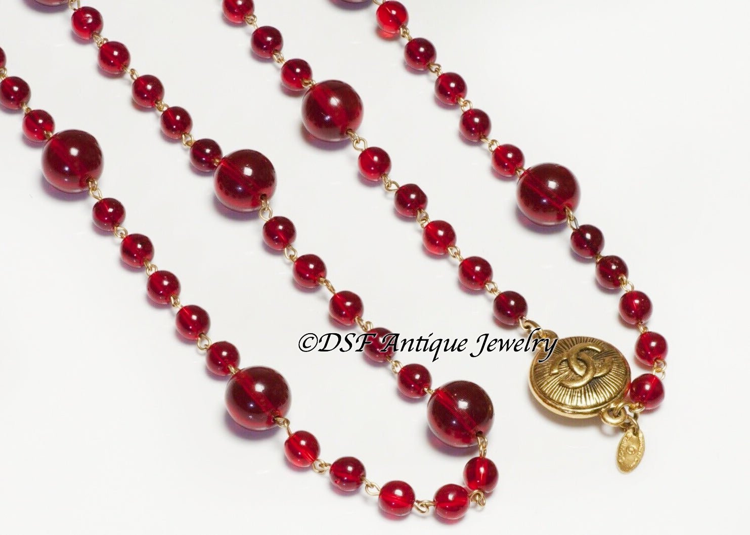 CHANEL Paris 1990’s Red Poured Glass Beads Sautoir Chain Necklace