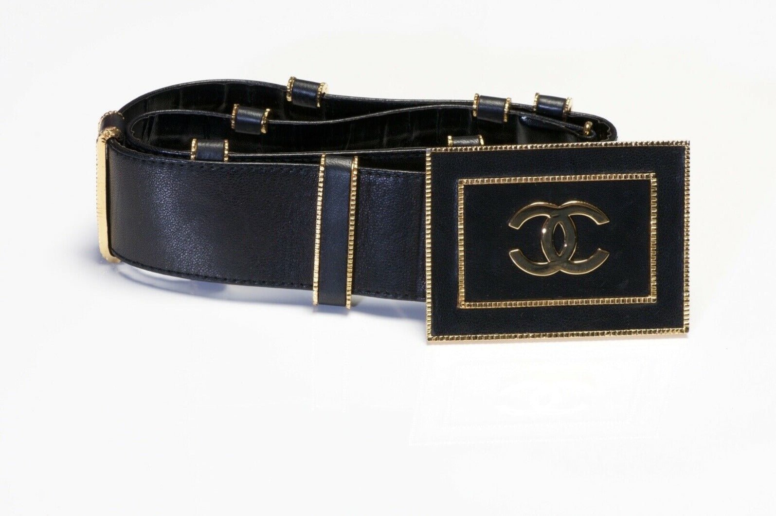 CHANEL Paris 1990’s Wide Black Leather CC Waist Belt - DSF Antique Jewelry