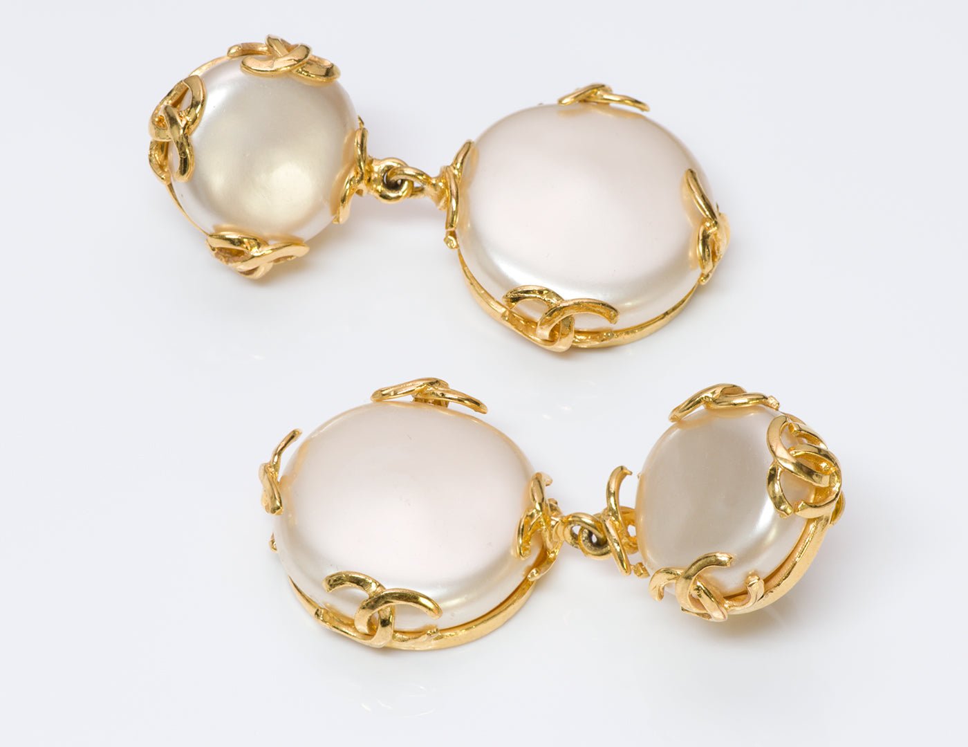 CHANEL 179 LAGUNE & 177 SUN DROP セット Chanel Paris 1993 CC Pearl Drop Earrings