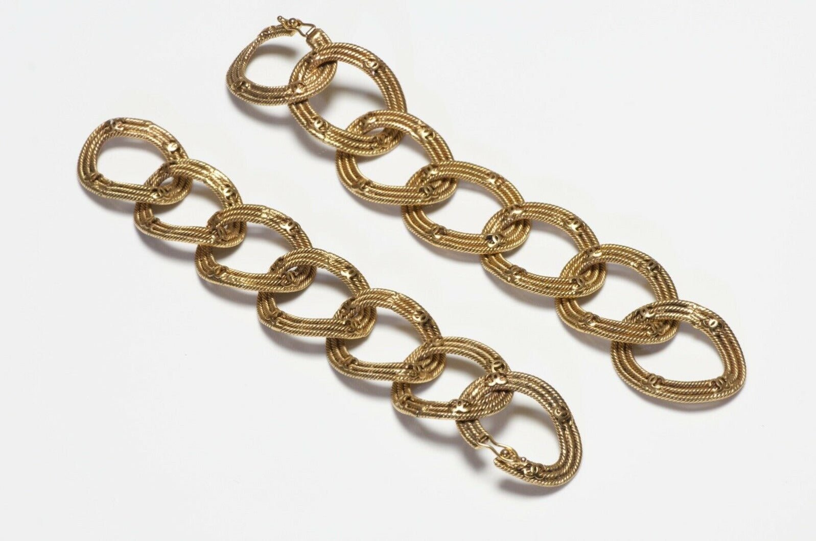 CHANEL Paris 1996 CC Woven Chain Convertible 2 Bracelets Necklace