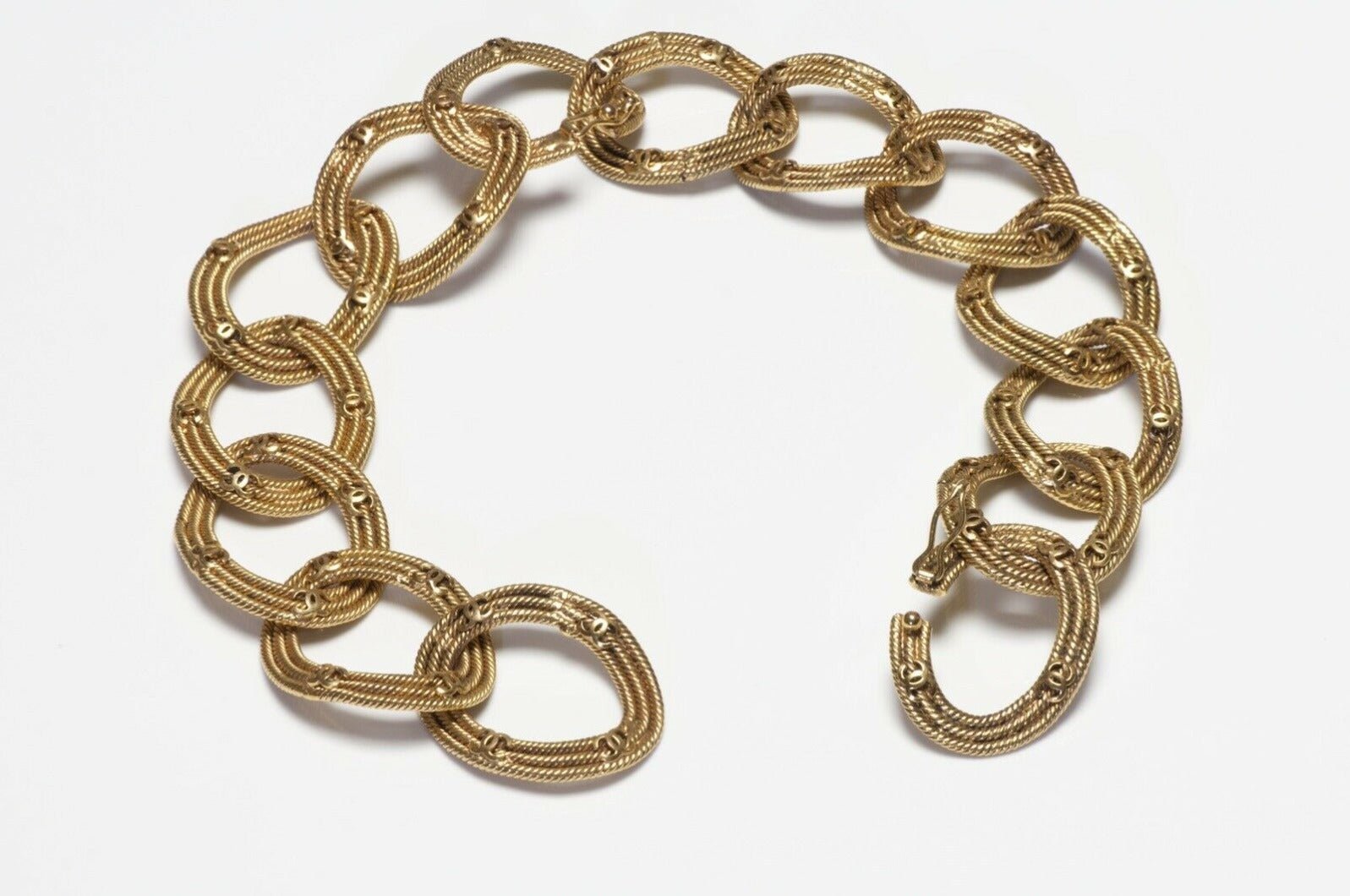 CHANEL Paris 1996 CC Woven Chain Convertible 2 Bracelets Necklace