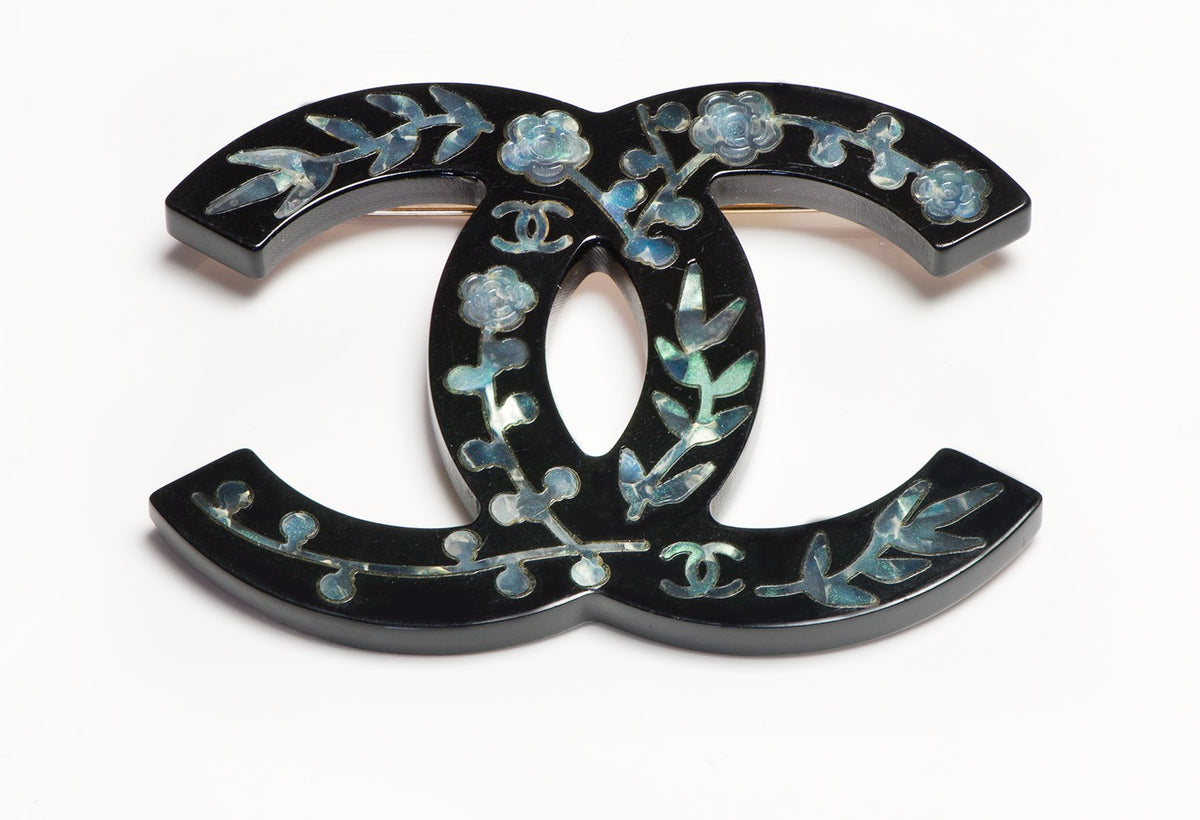 Chanel Paris Fall 2010 CC Black Resin Inlaid Mother of Pearl  display picture 1
