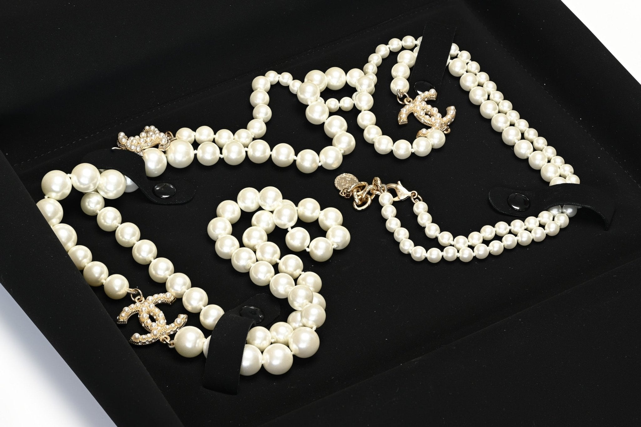 Chanel Paris Fall 2020 100th Anniversary Pearl CC Crystal Sautoir Necklace