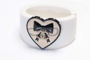 Chanel Paris Spring 2006 White Resin Heart Bow CC Pearl Bangle Bracelet