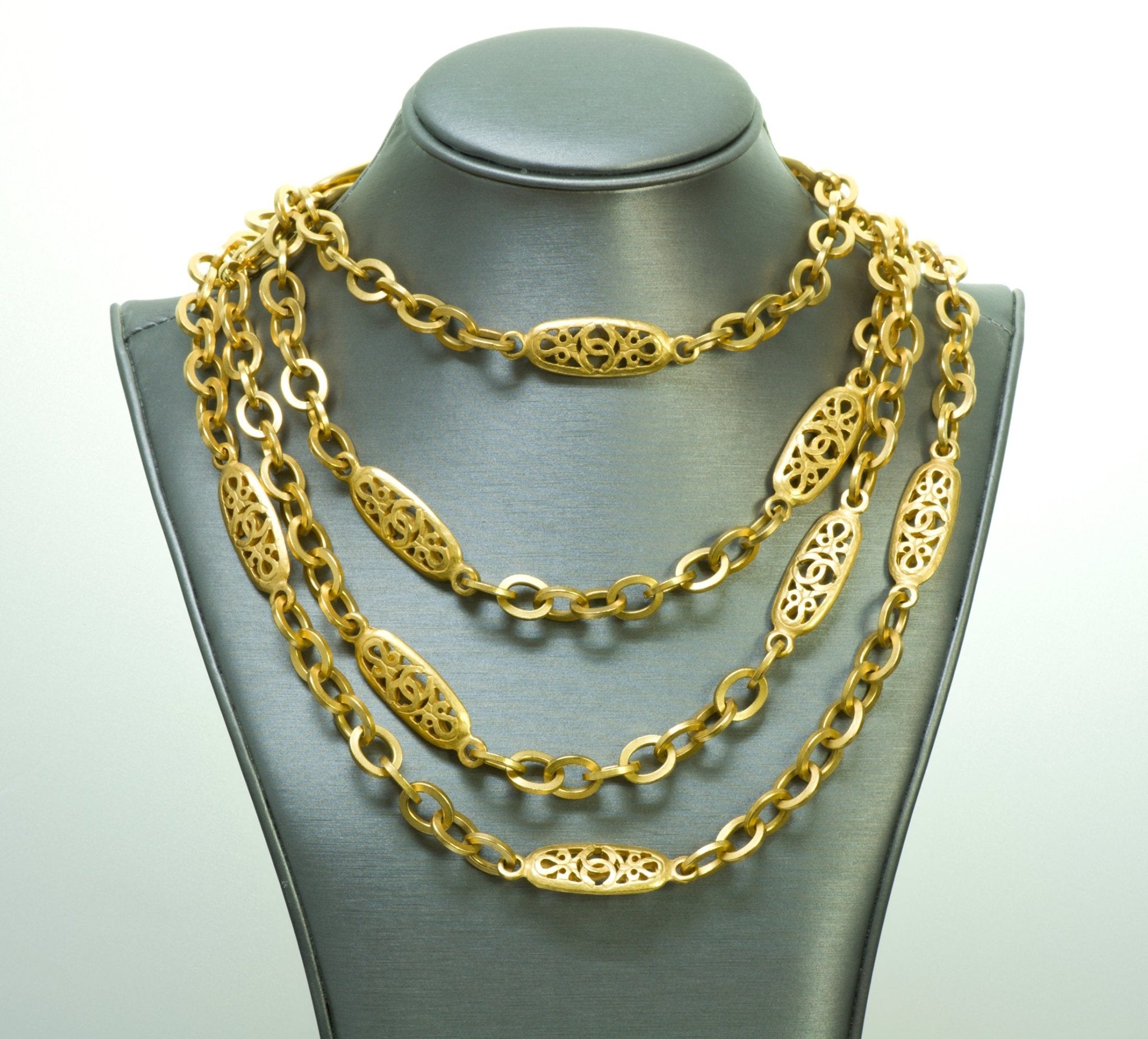 Chanel Spring 1995 CC Infinity Chain Necklace - DSF Antique Jewelry