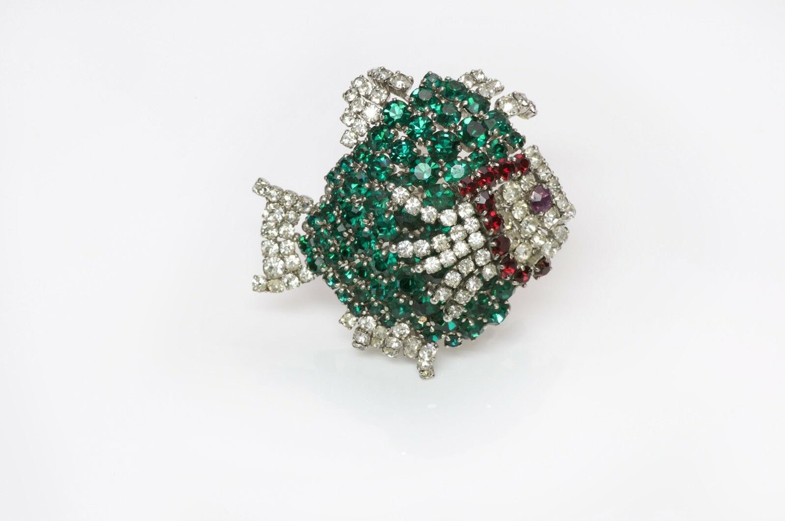 Christian Dior Henkel and Grosse 1961 Green Crystal Fish Brooch - DSF Antique Jewelry