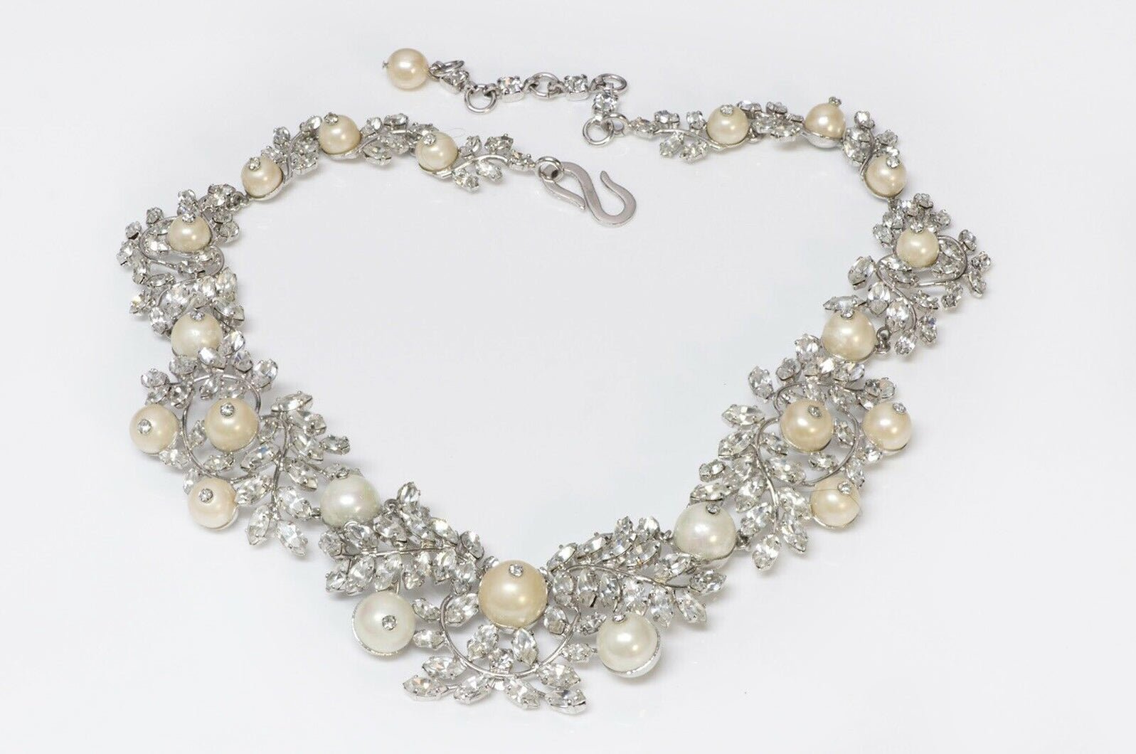 Christian Dior Henkel & Grosse 1959 Crystal Pearl Necklace
