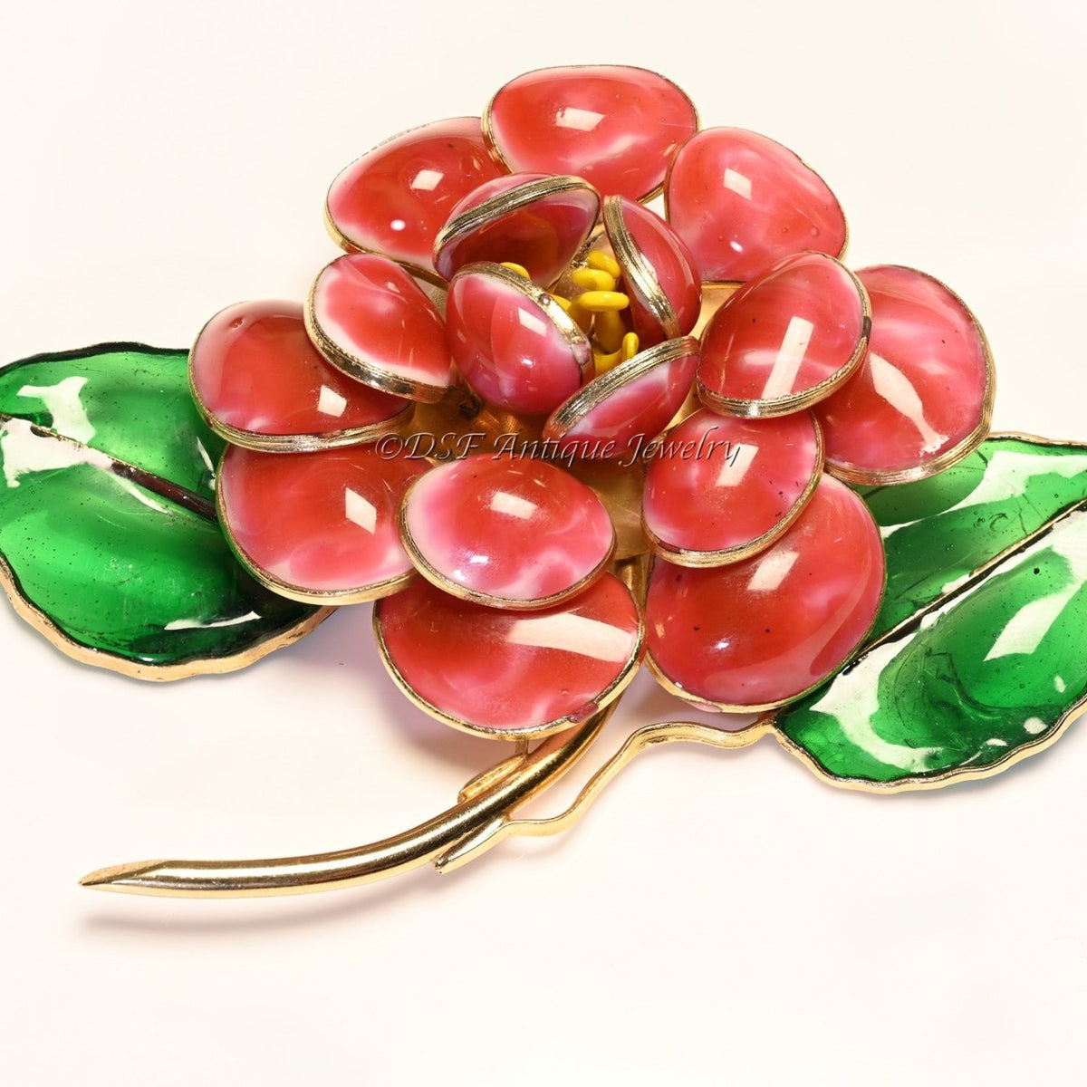 Chanel Camellia Brooch - ROUGE Beautiful CHANEL Maison Gripoix 1950 main image 4