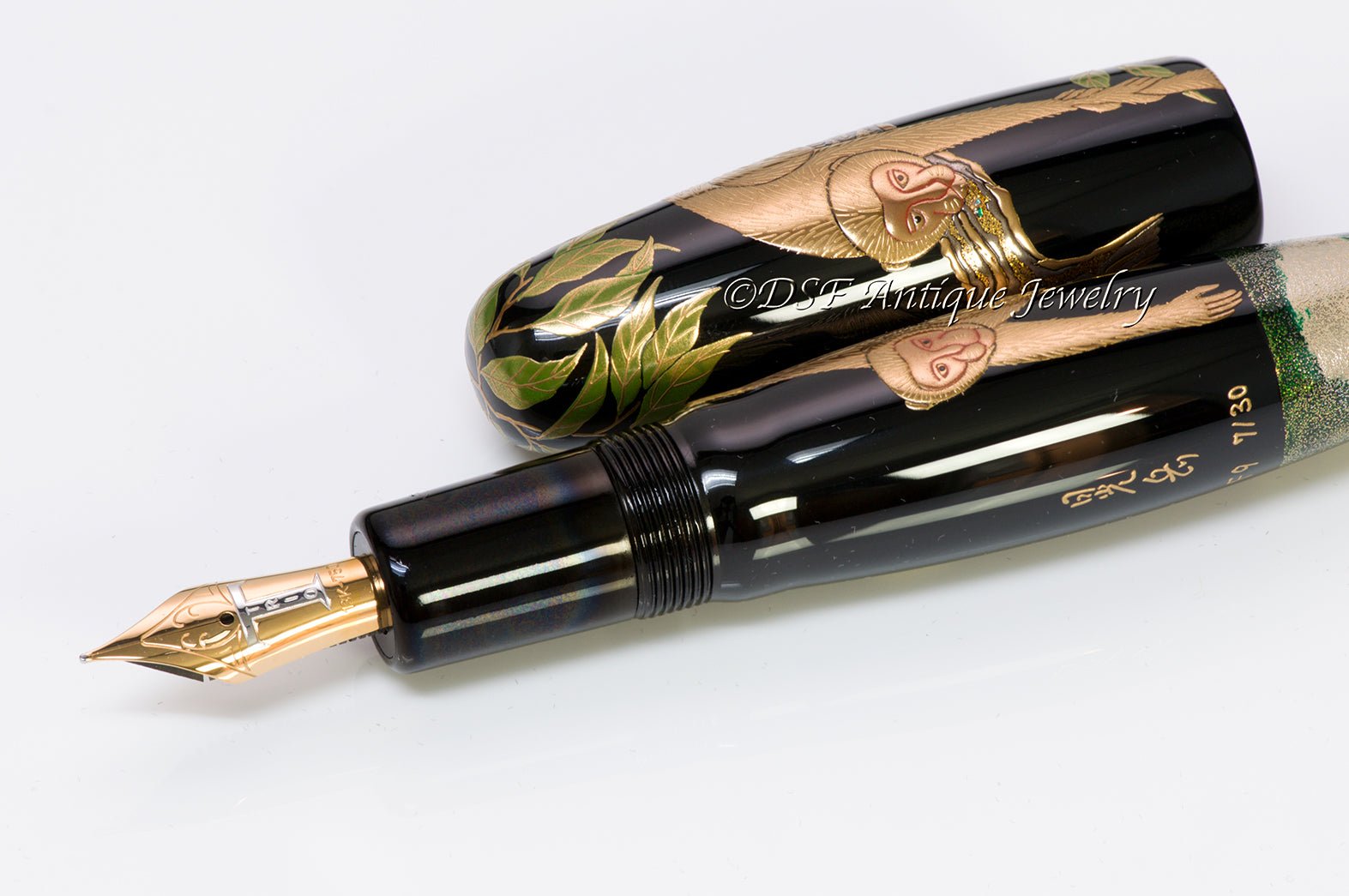 Danitrio En-Koh Monkeys Limited Edition Maki-e Hyotan Fountain Pen