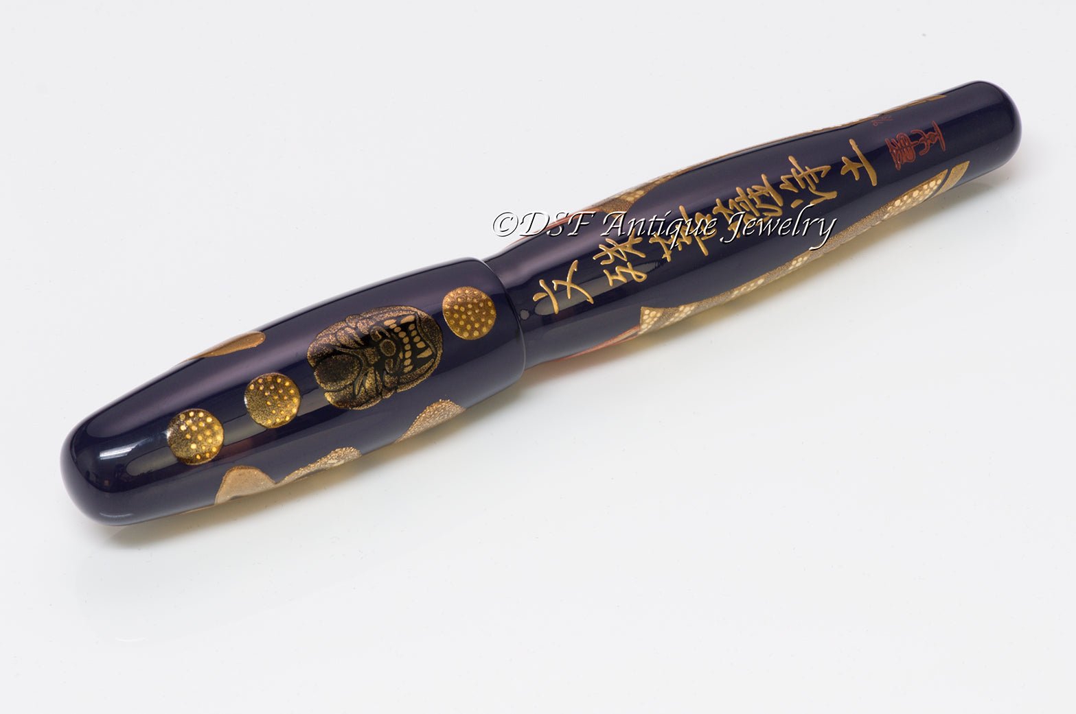 Danitrio Grand Trio Shakkyo Limited Edition Maki-e Hyotan Fountain Pen