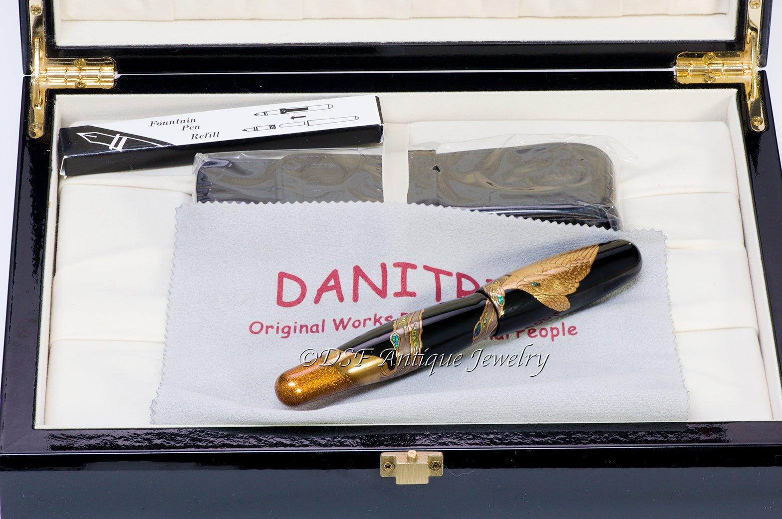 Danitrio Maki-e Taka Falcon Grand Trio Limited Edition Fountain Pen