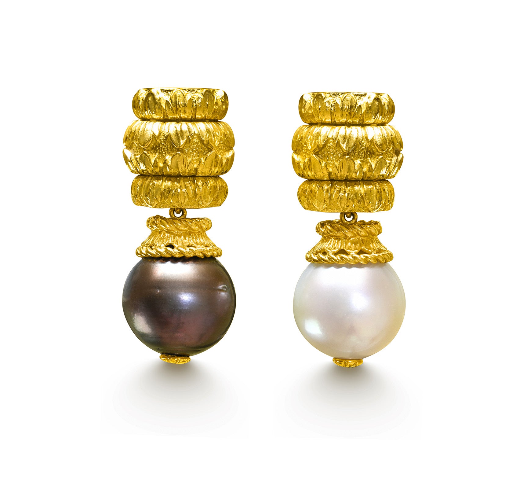David Webb 18K Gold Platinum Earrings 