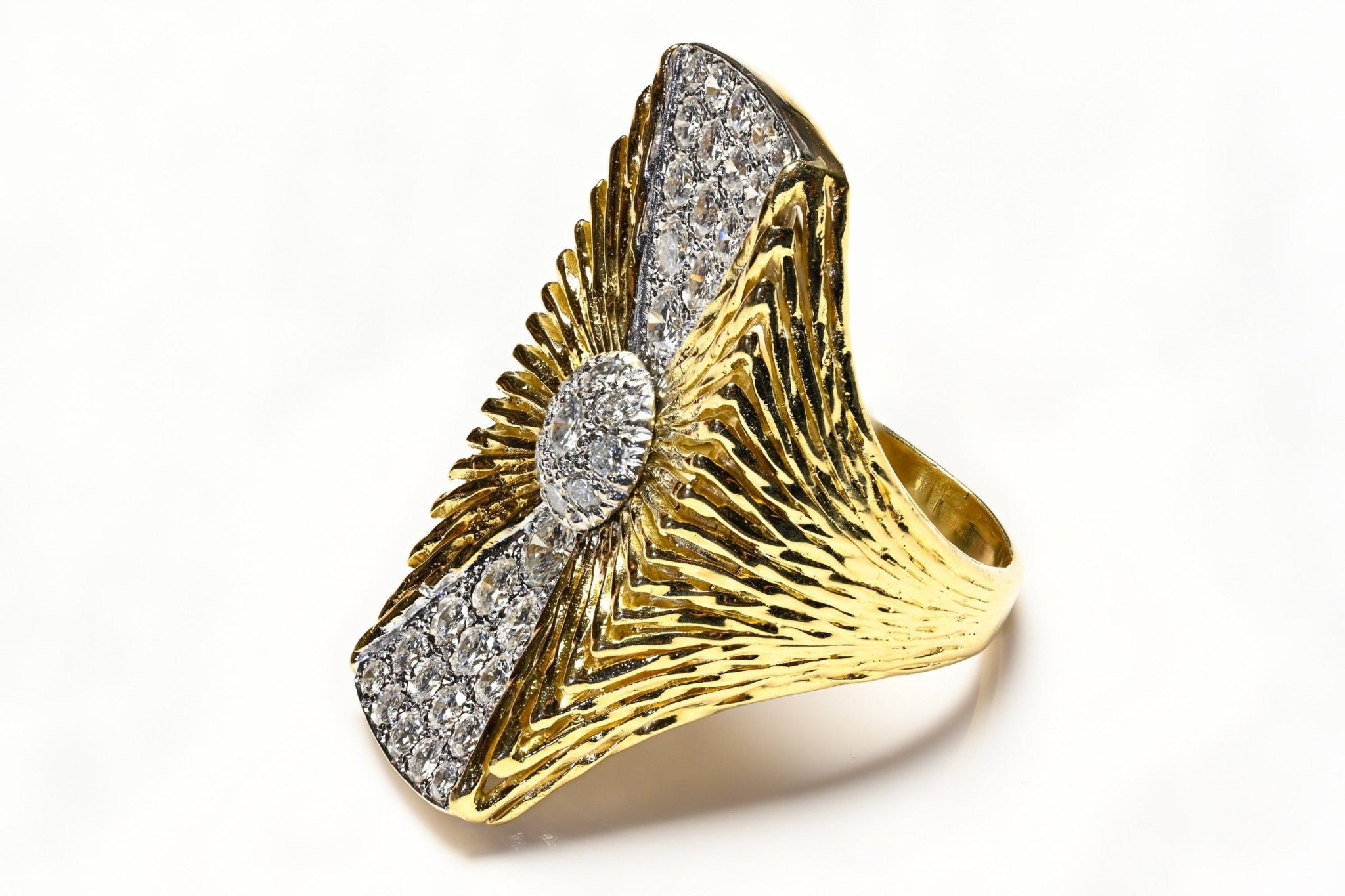 Diamond 18K Gold Cocktail Ring