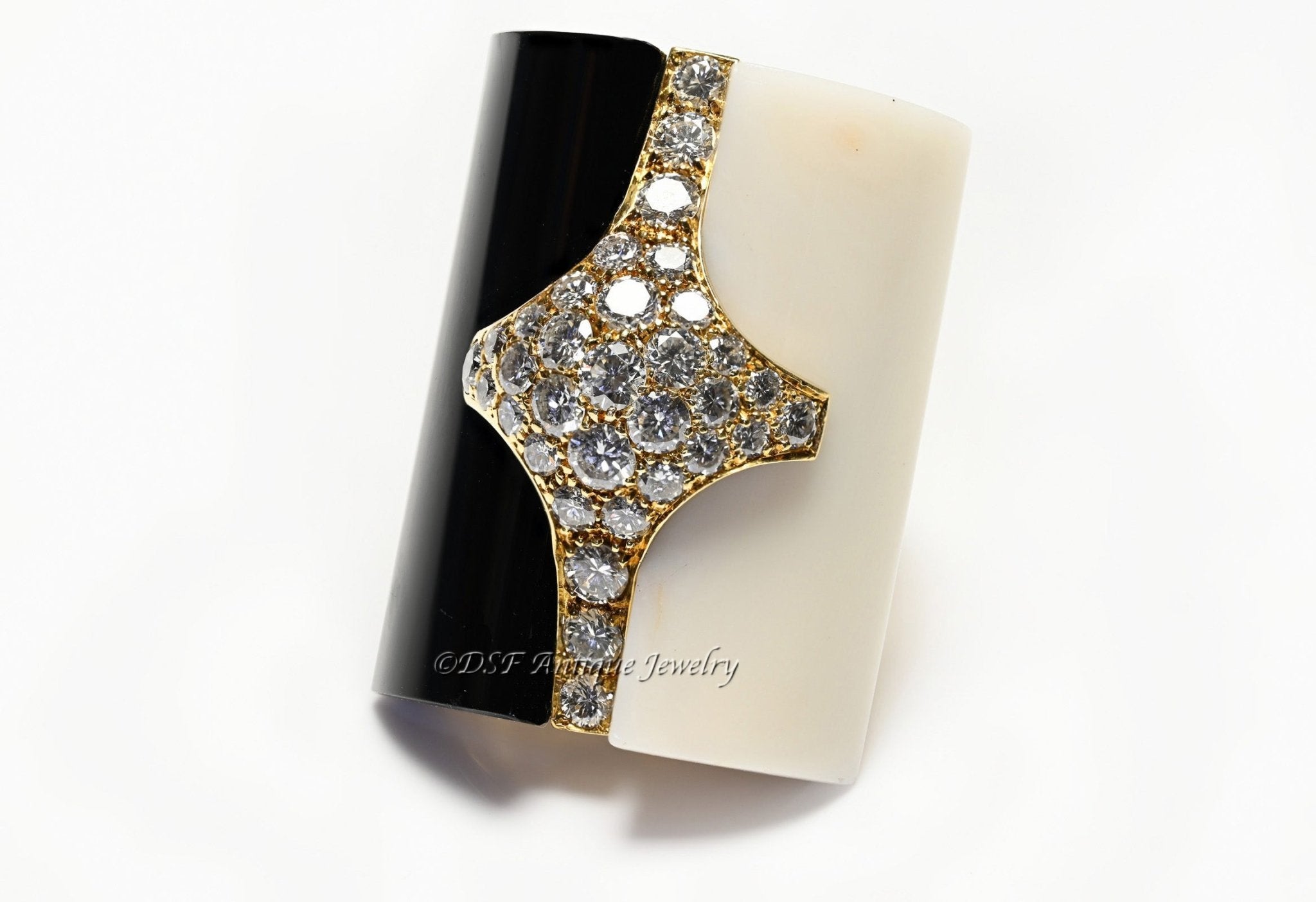 Diamond Onyx Coral 18K Gold Ring
