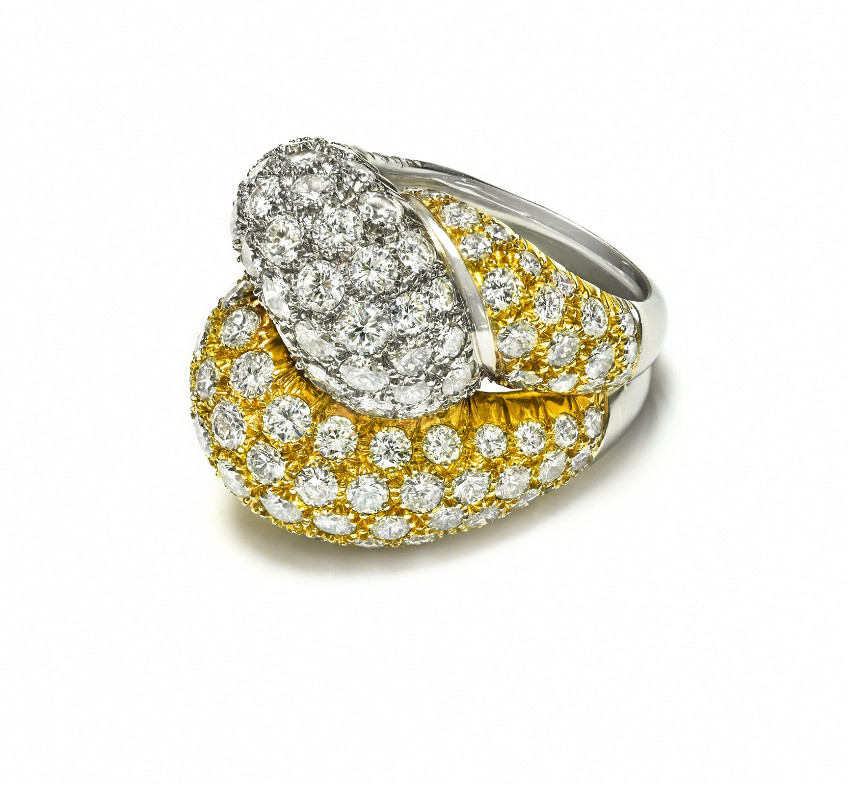 pave diamond ring 18K gold 