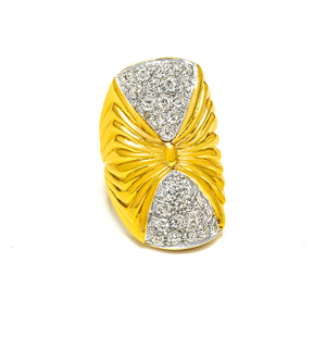 Wide 18K Yellow Gold Diamond Cocktail Ring – Ribbed Design