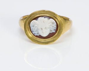 Early Angel Cameo Antique Gold Ring