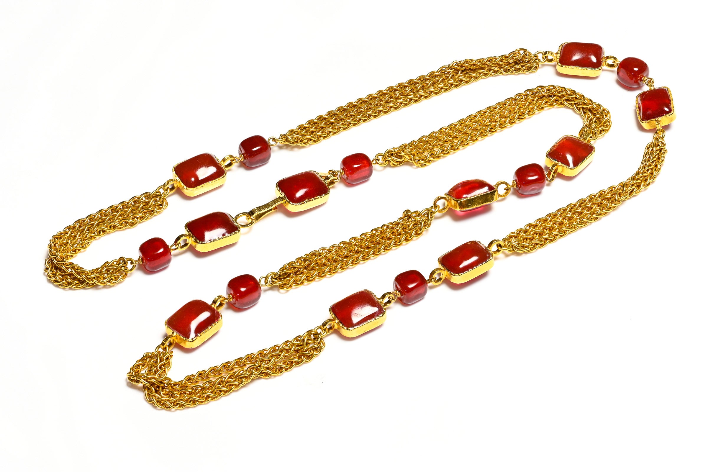 Vintage Fall 1997 Chanel Maison Gripoix Red Glass Sautoir Necklace