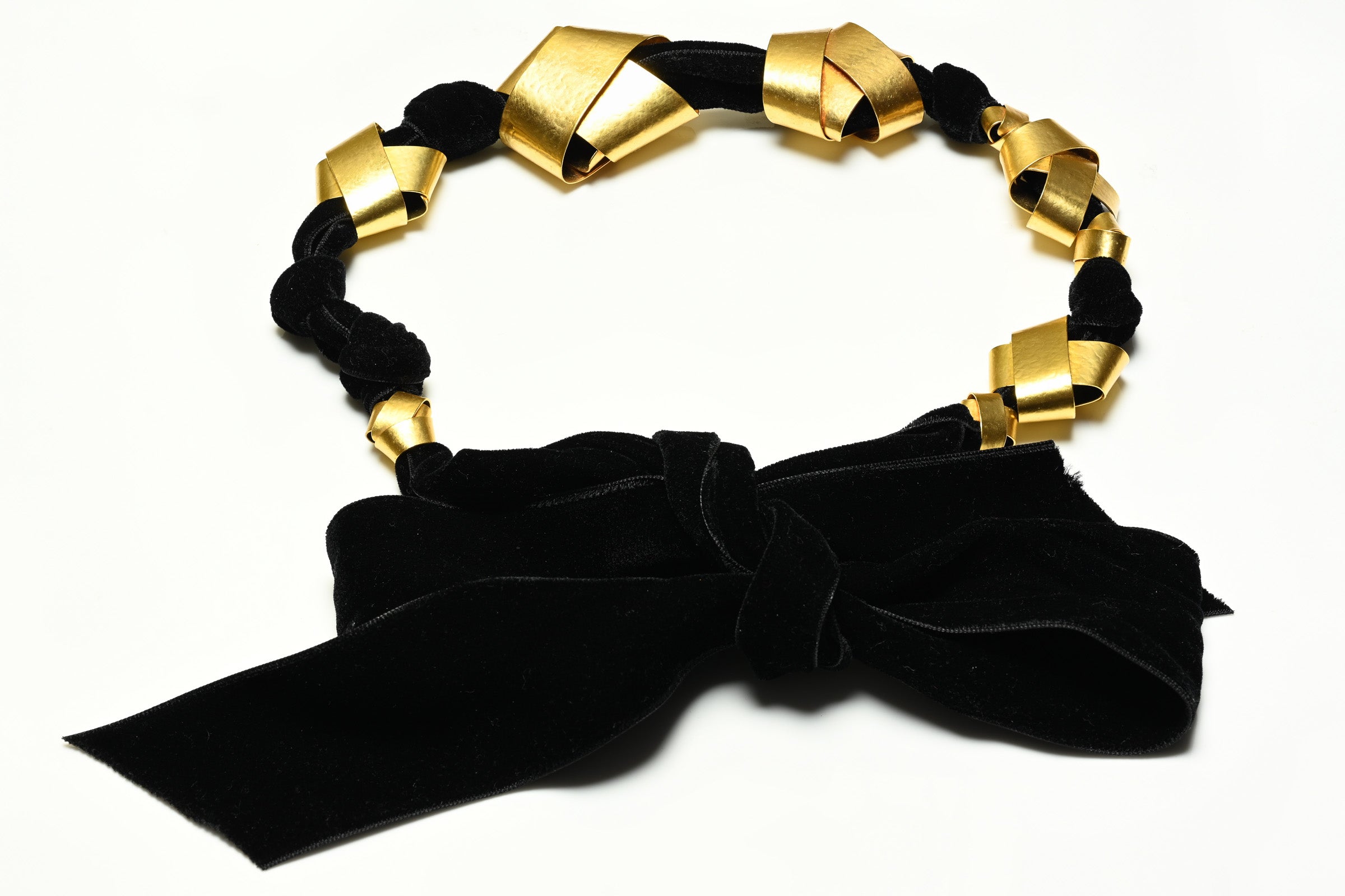 Herve Van Der Straeten Black Velvet Ribbon Necklace