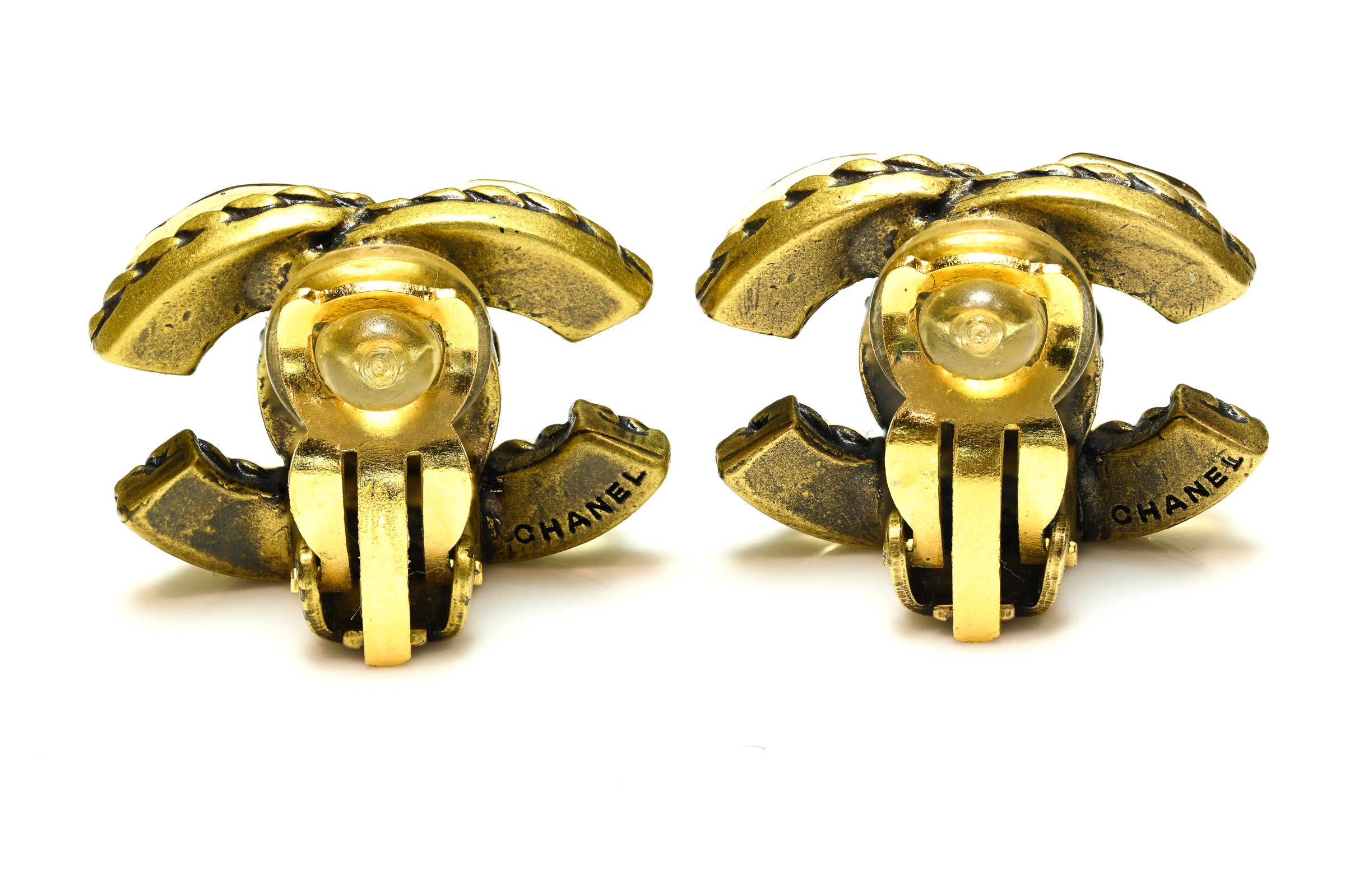 Vintage Fall 2000 Chanel Paris Maison Gripoix Brown Glass CC Earrings 2
