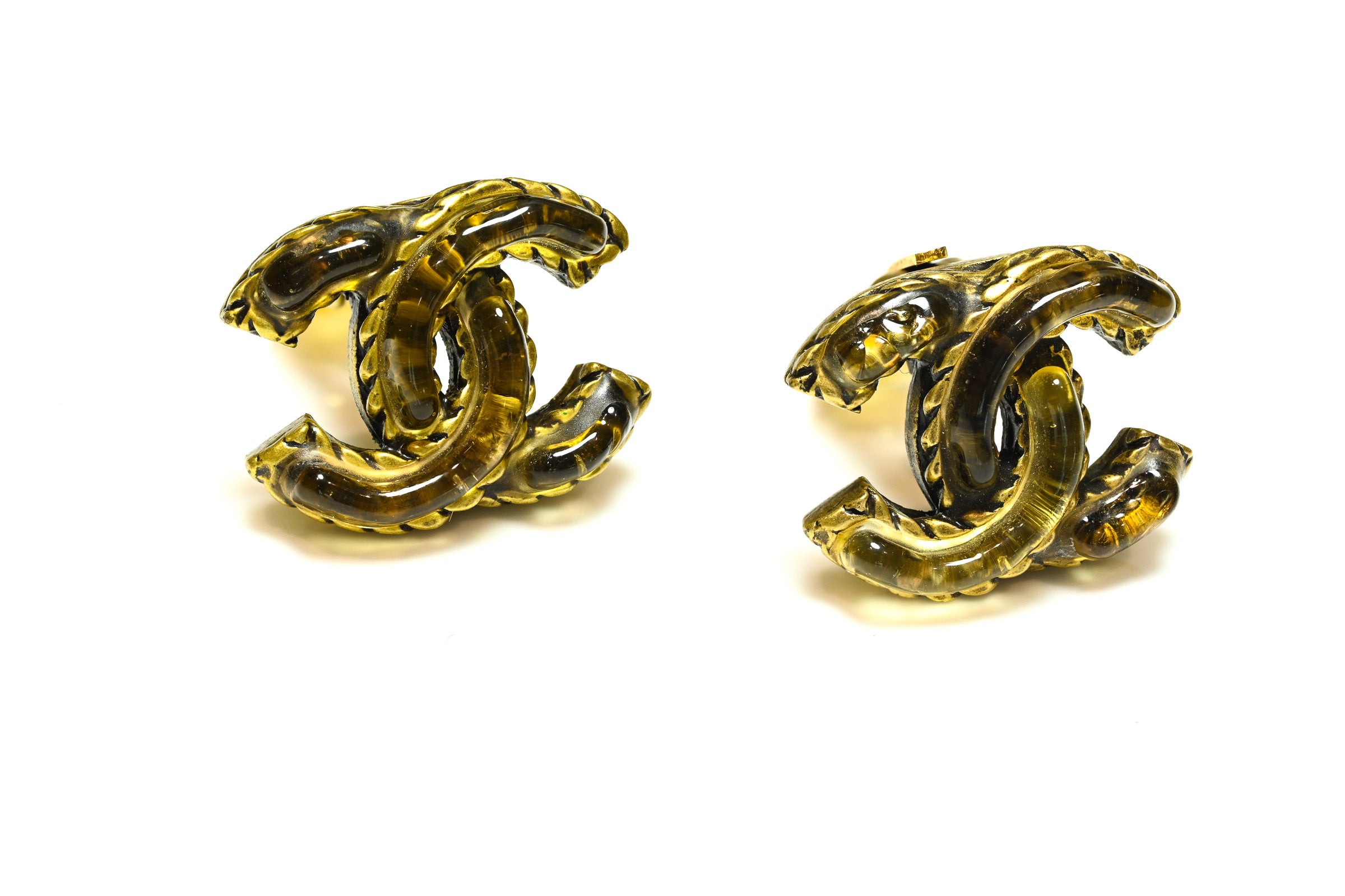 Vintage Fall 2000 Chanel Paris Maison Gripoix Brown Glass CC Earrings 1