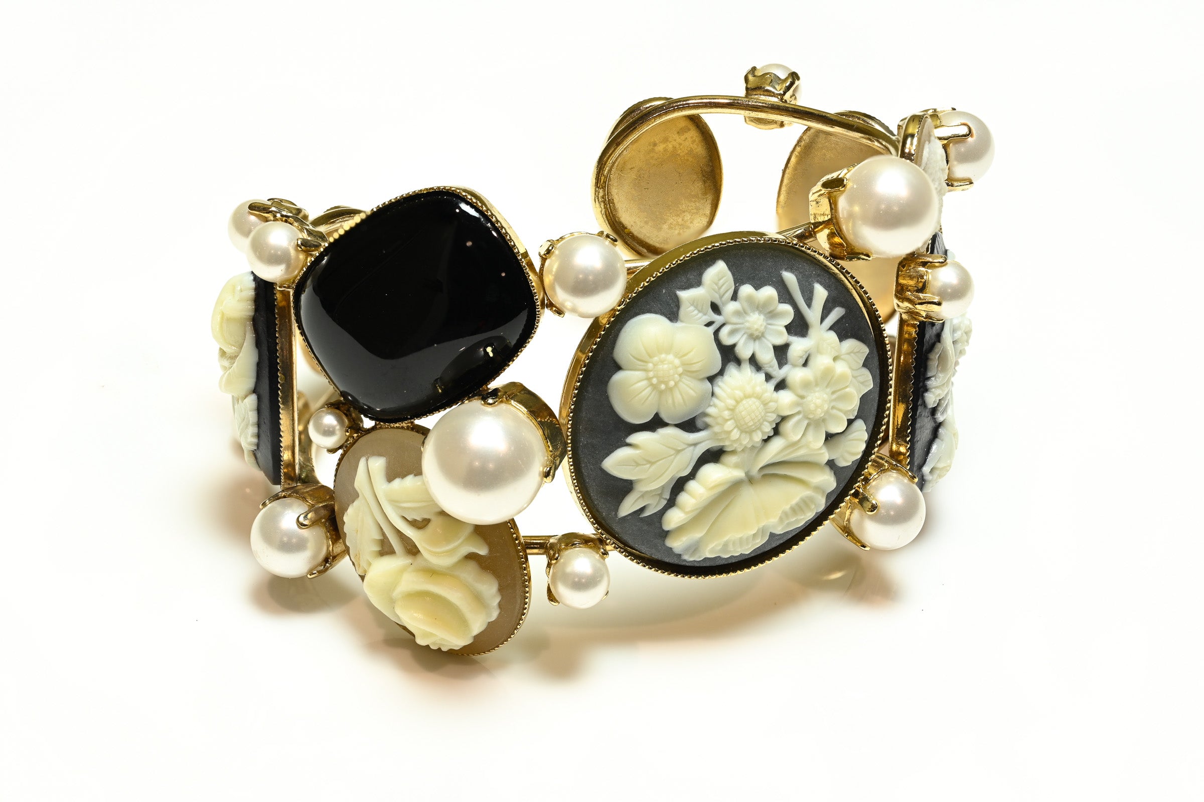 Philippe Ferrandis Paris Flower Cameo Pearl Cuff Bracelet 1
