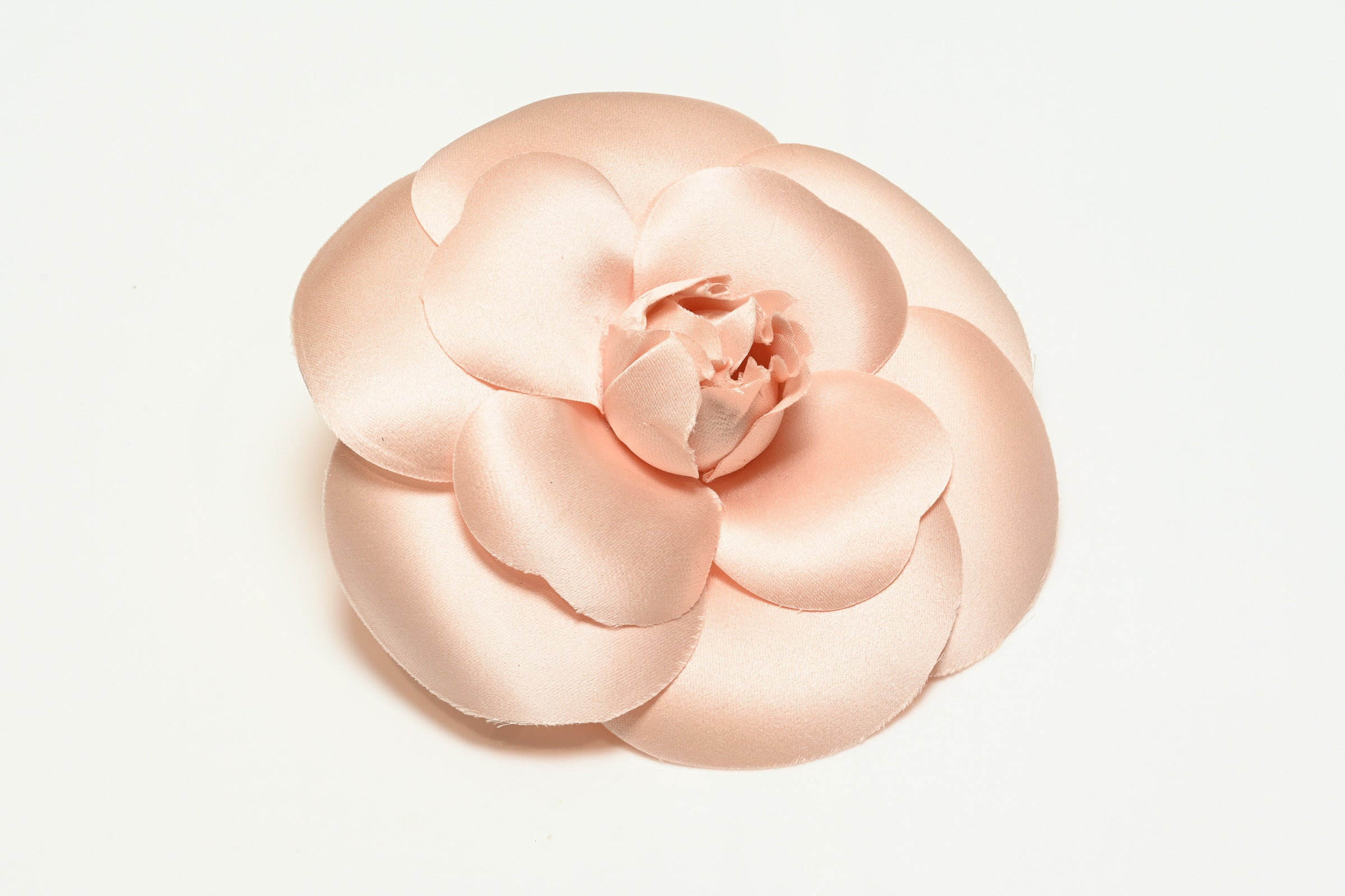 Vintage 1990's Chanel Paris Pink Silk Large Camellia Brooch 1
