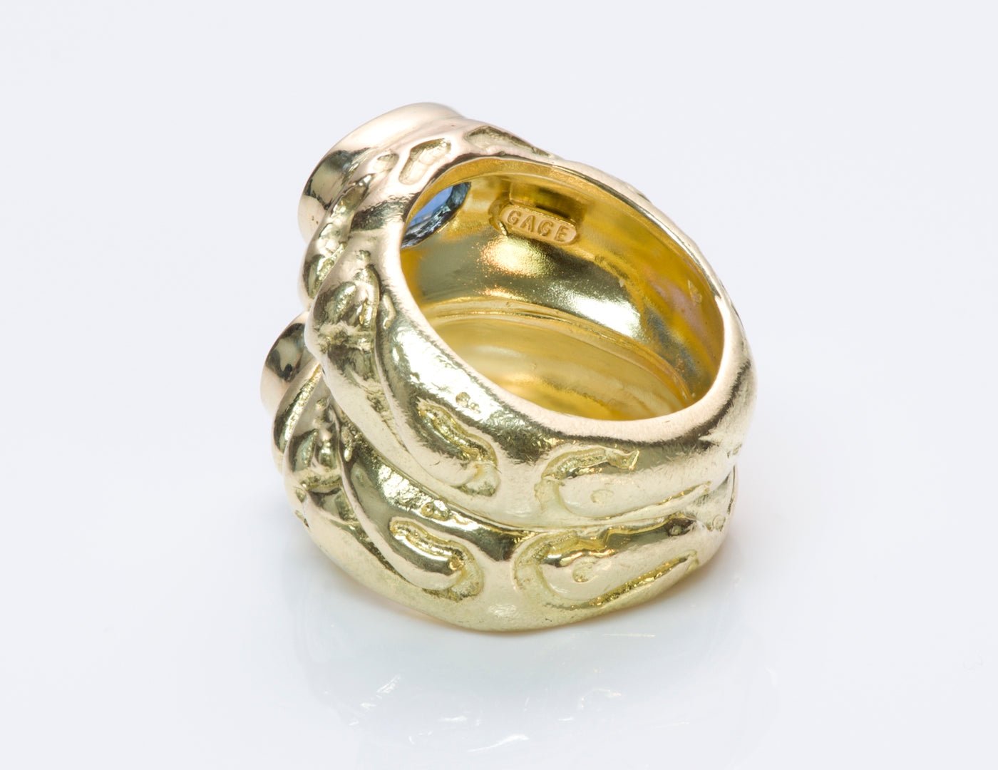 Elizabeth Gage Sapphire & Amethyst Ring