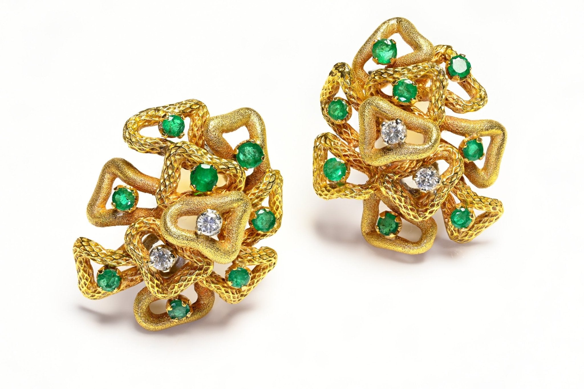 Emerald Diamond Textured 18K Gold Earrings - DSF Antique Jewelry