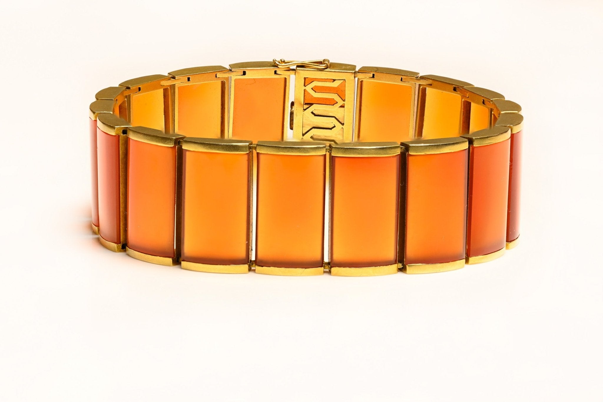 Emil Meister 18K Gold Carnelian Bracelet