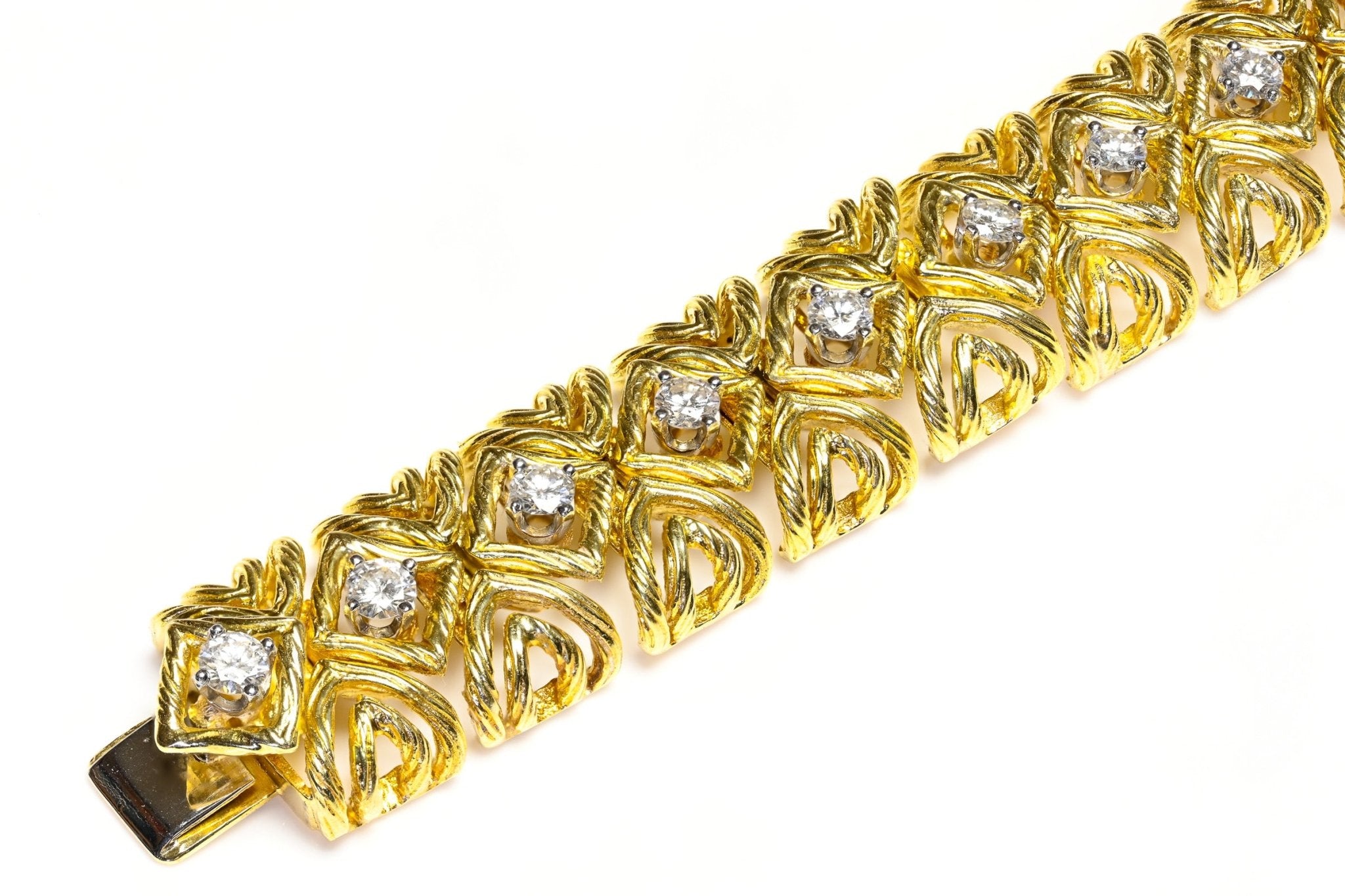 Fine 18K Yellow Gold Diamond Bracelet - DSF Antique Jewelry