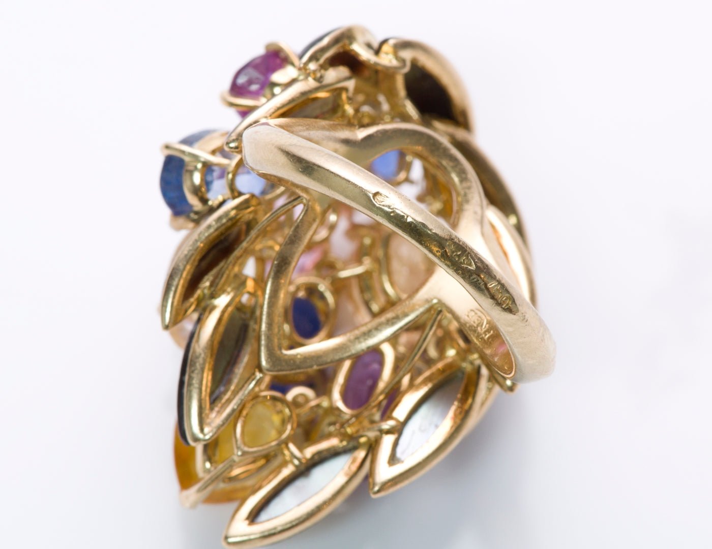 Fred Paris 18K Yellow Gold Sapphire Ring