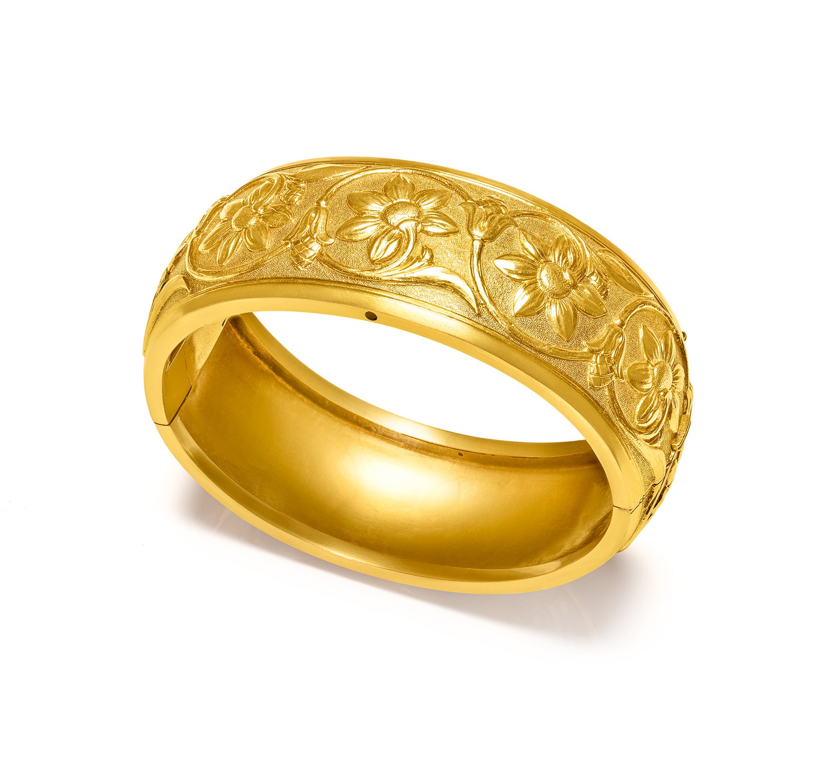 French Wide 18K Yellow Gold Art Nouveau Floral Bangle Bracelet