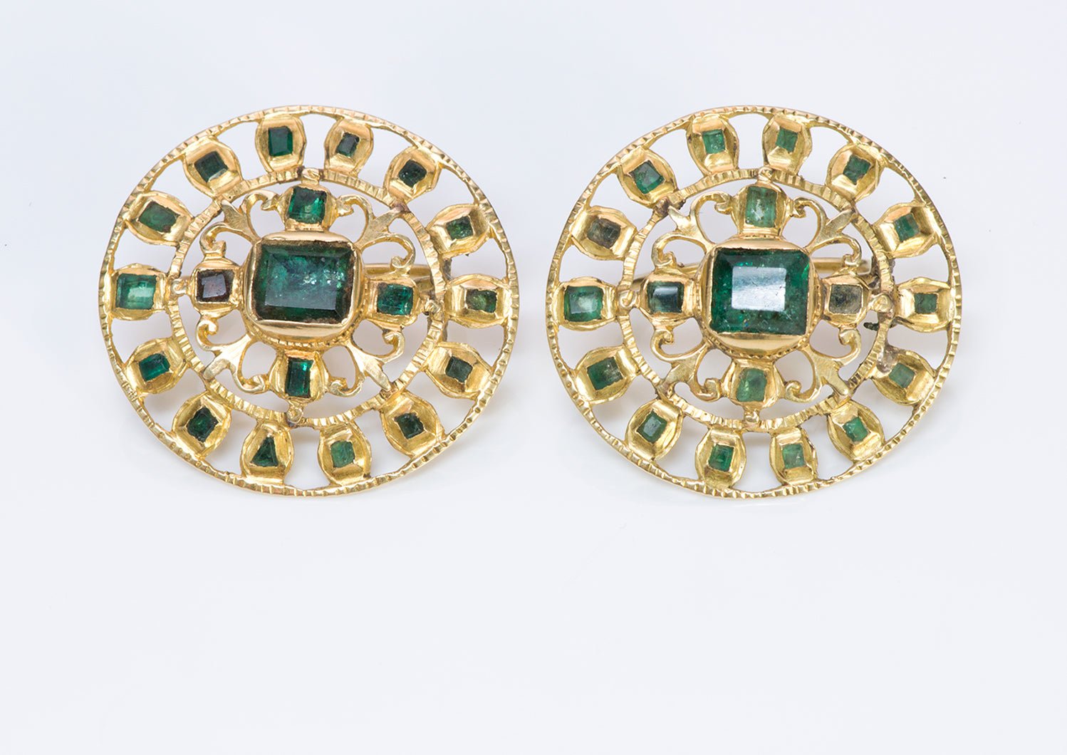 Georgian Antique Gold Emerald Earrings