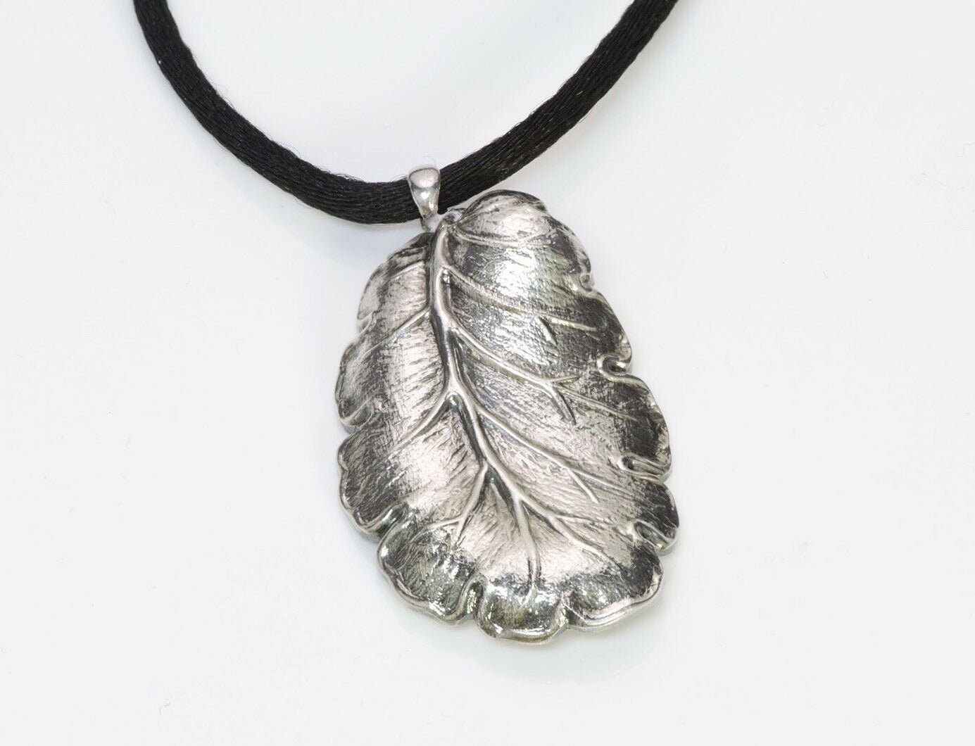 Gianmaria Buccellati Sterling Silver Leaf Pendant Silk Cord Necklace
