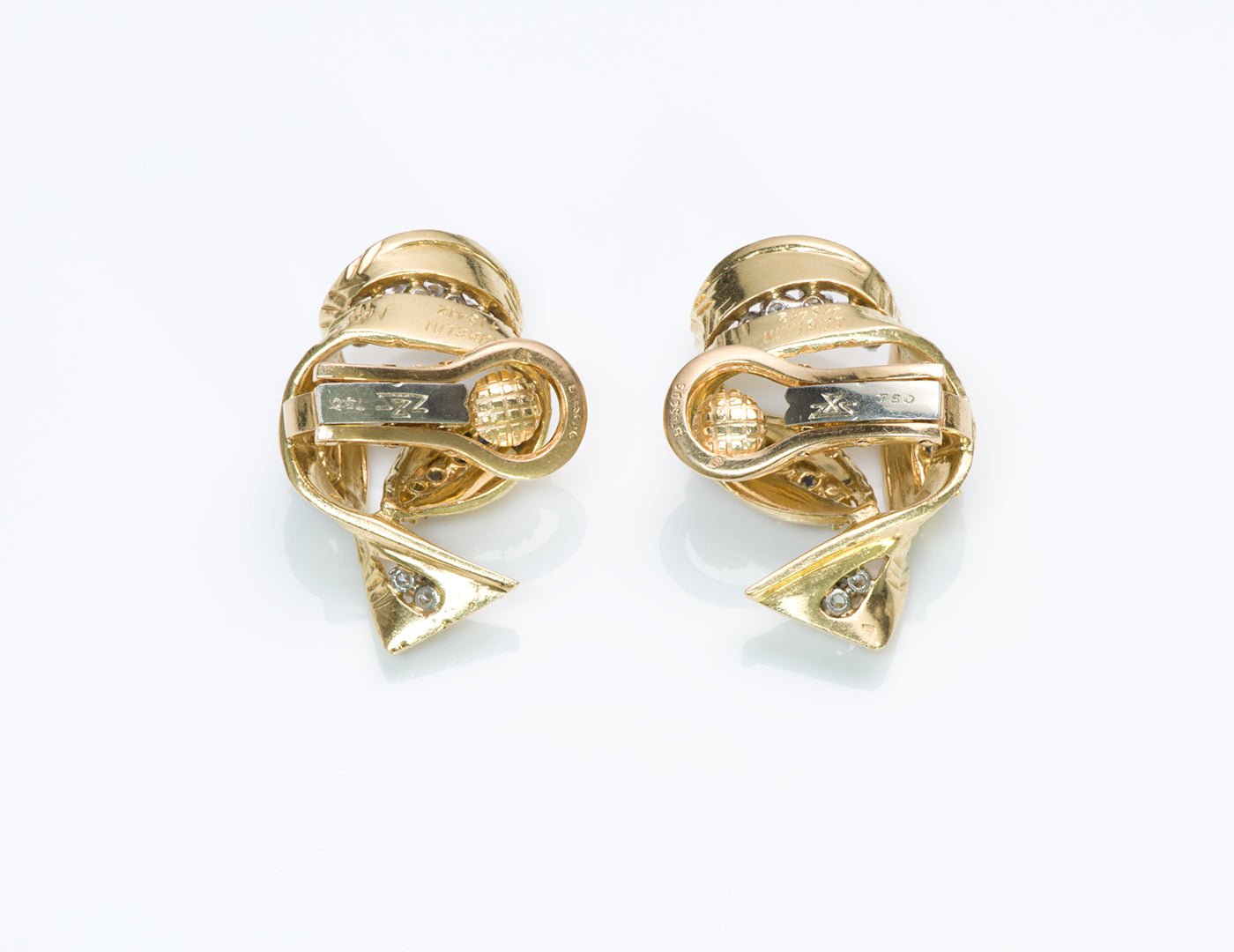 Gübelin Sapphire Diamond Gold Earrings