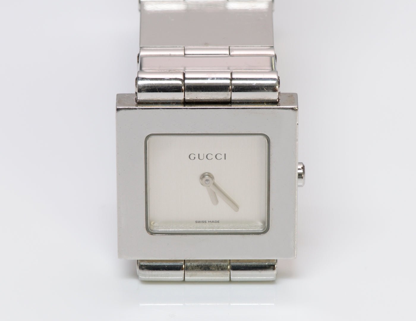 Gucci 600J Guccissimo Watch