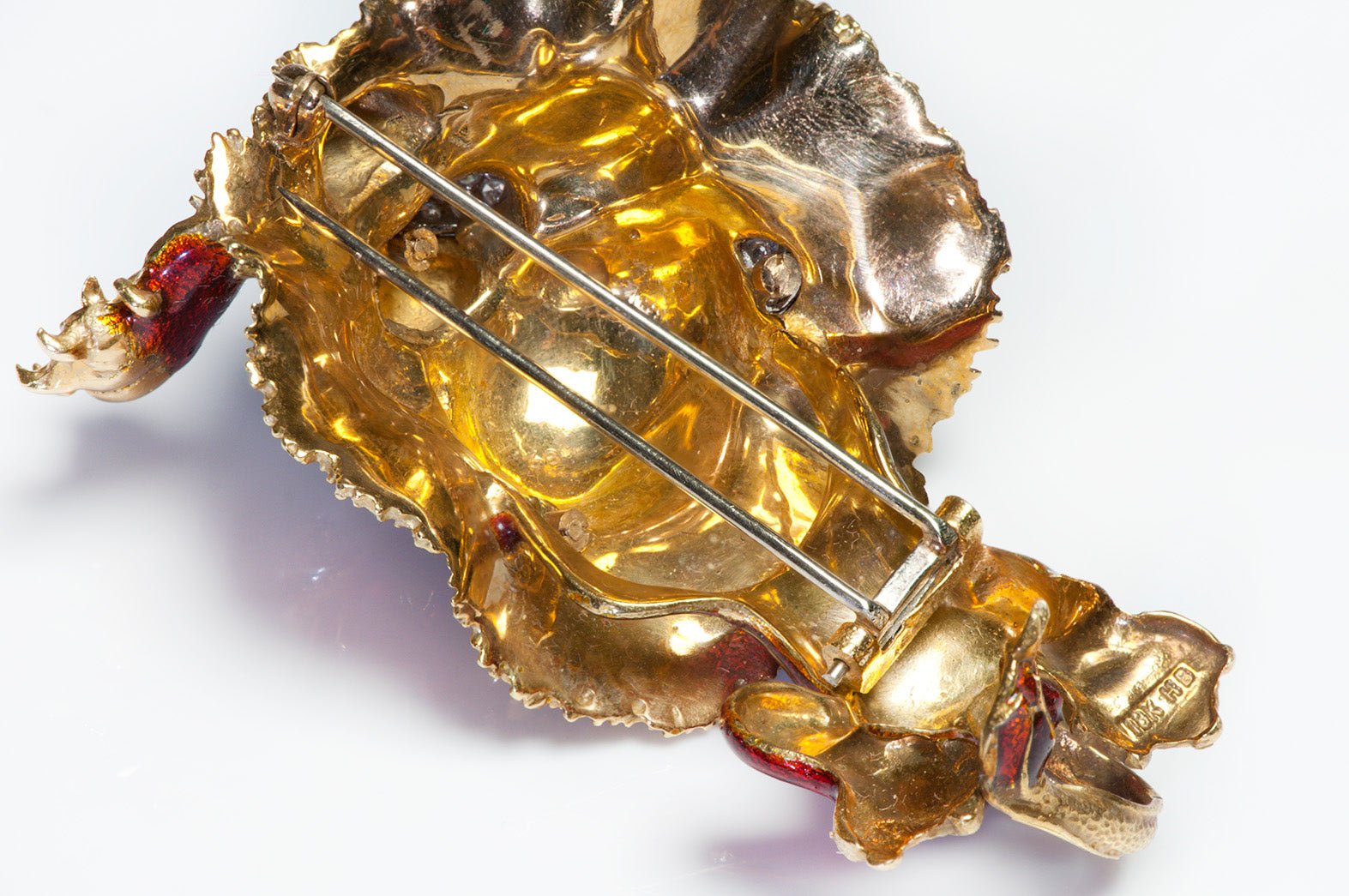 Hammerman Brothers 18K Gold Enamel Diamond Lion Brooch