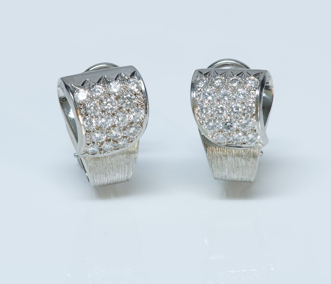 Henry Dunay Platinum Diamond Earrings