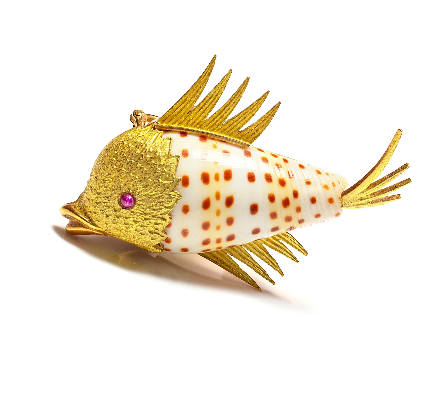 Hermès 18K Gold Ruby Junonia Shell Fish Brooch 2